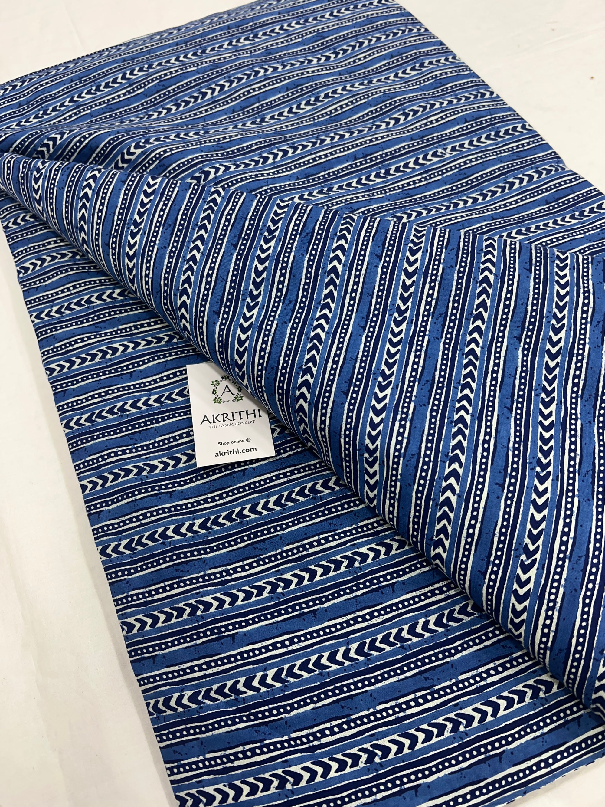 Printed pure cotton fabric