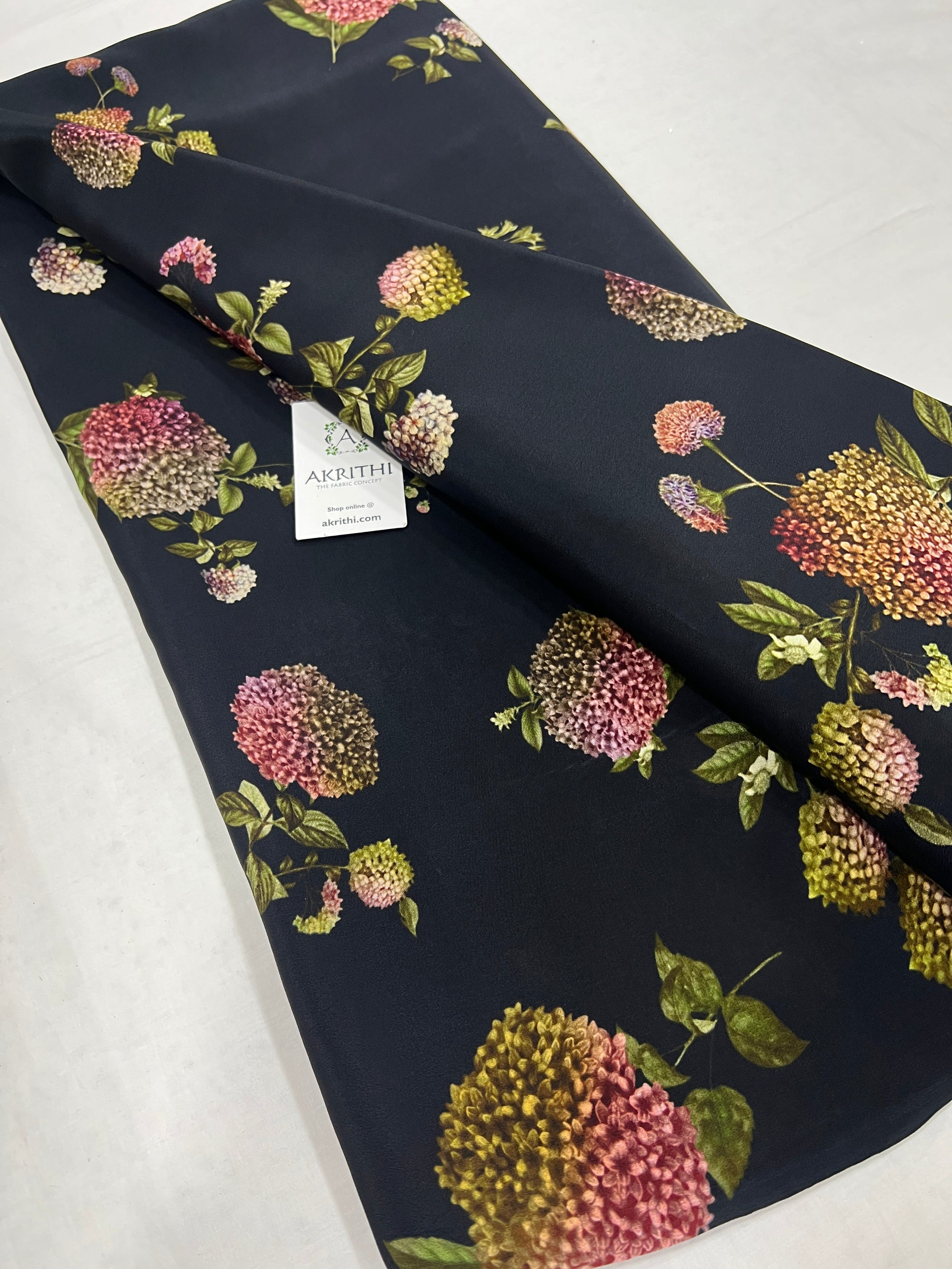 Digital floral printed pure silk crepe fabric
