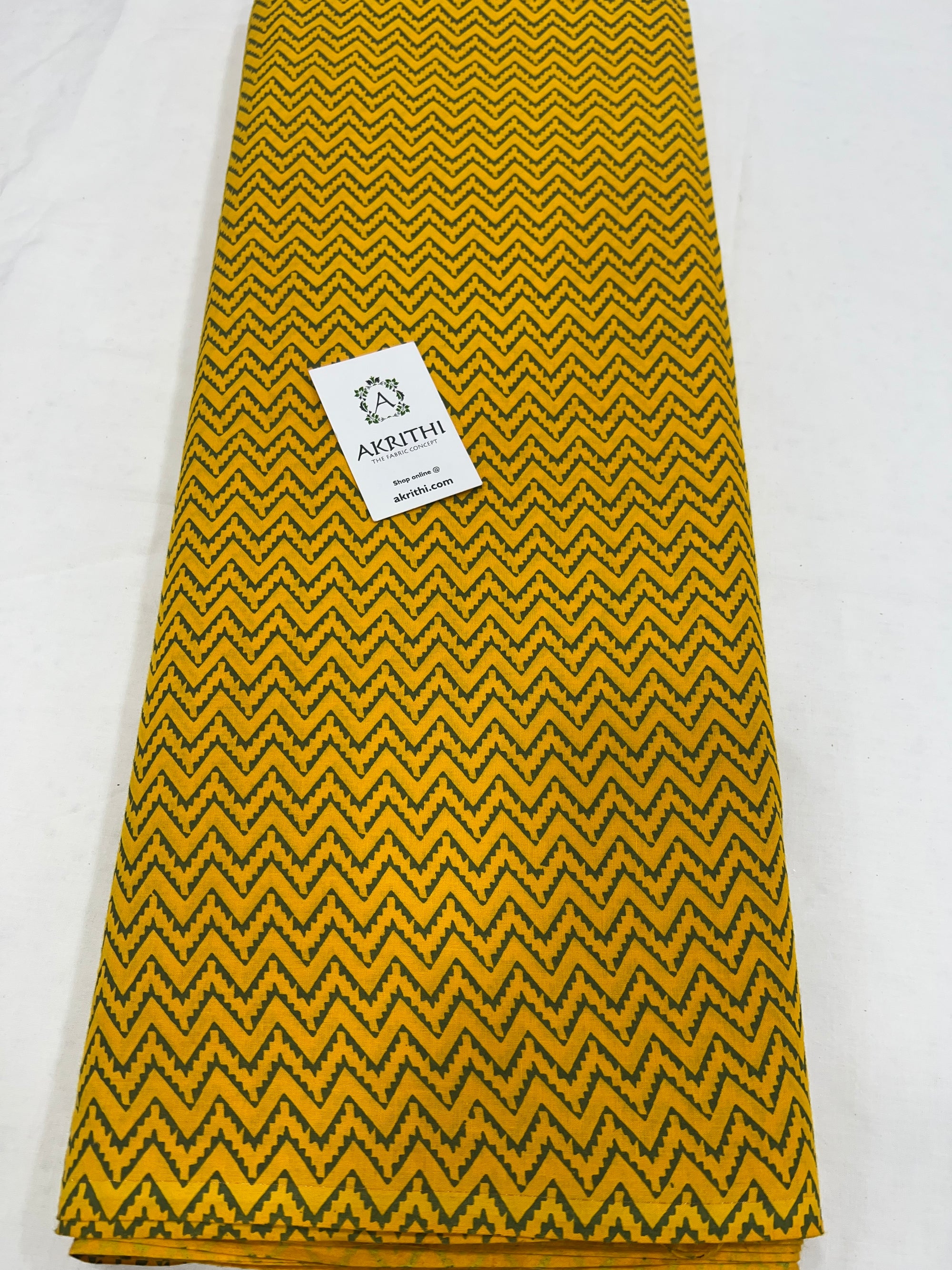 Printed pure cotton fabric