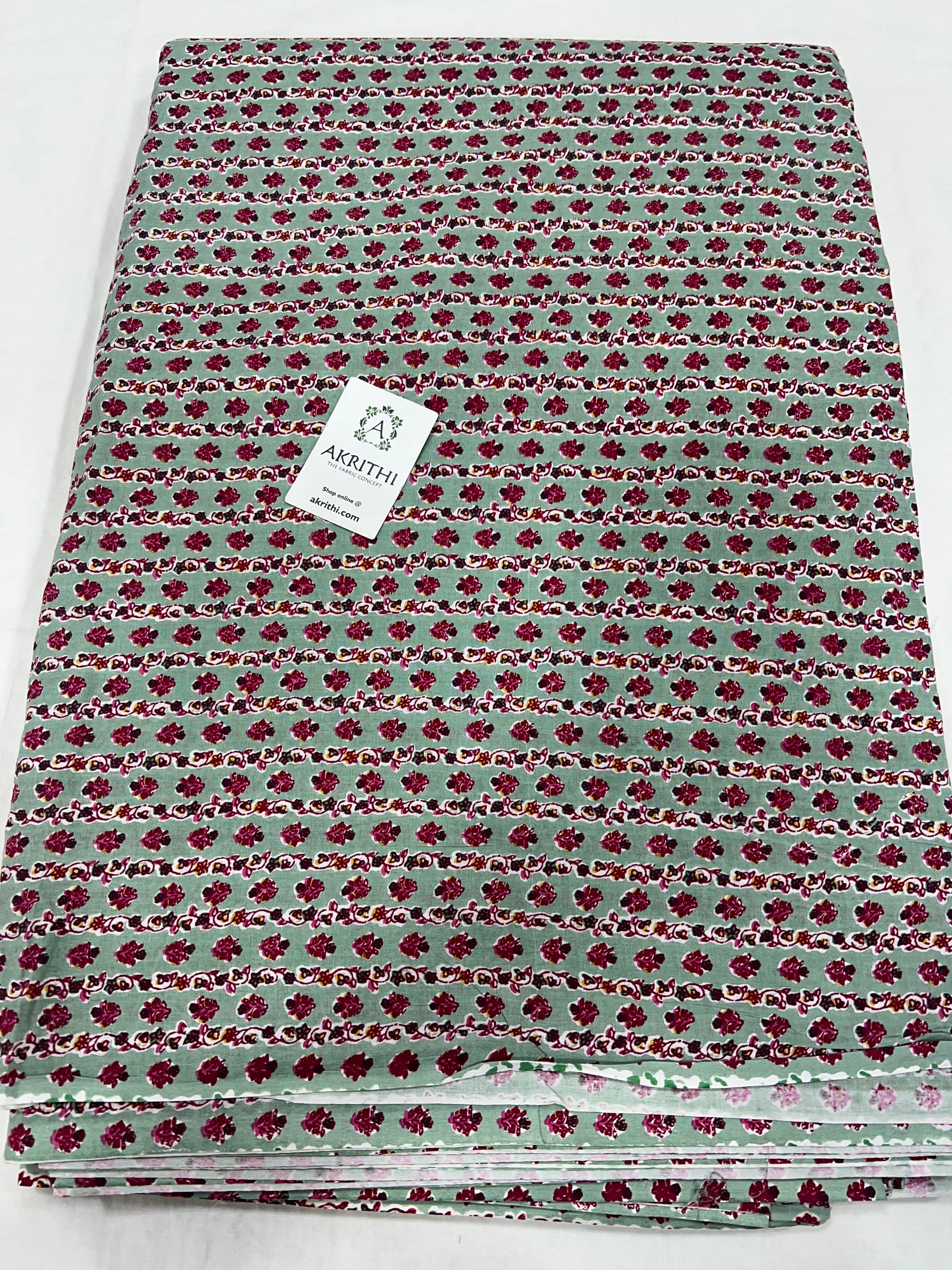Printed pure cotton fabric