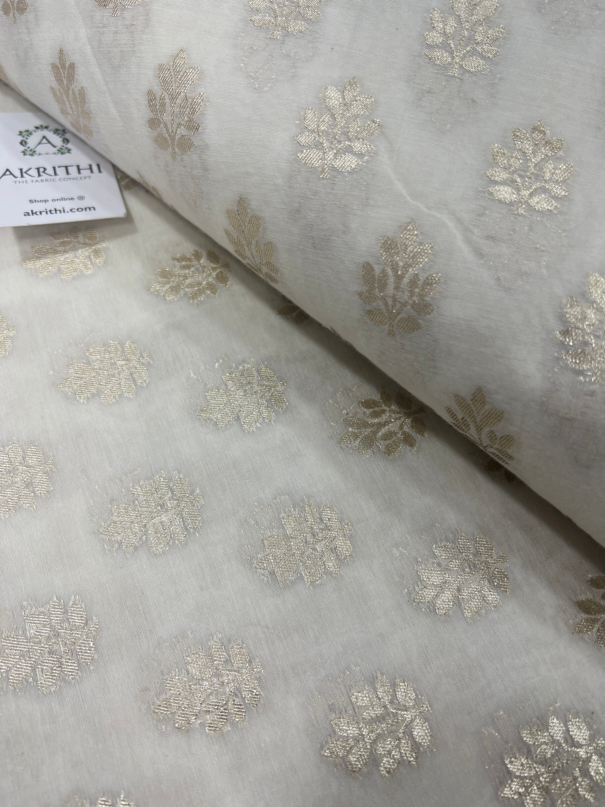 Dyeable banarasi Handloom chanderi lurex fabric