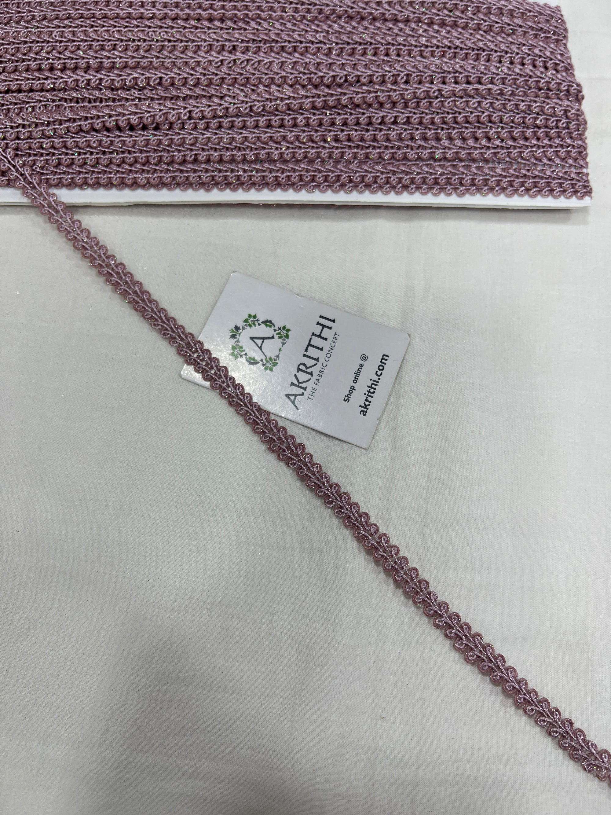 Embroidered lace 9 metres roll