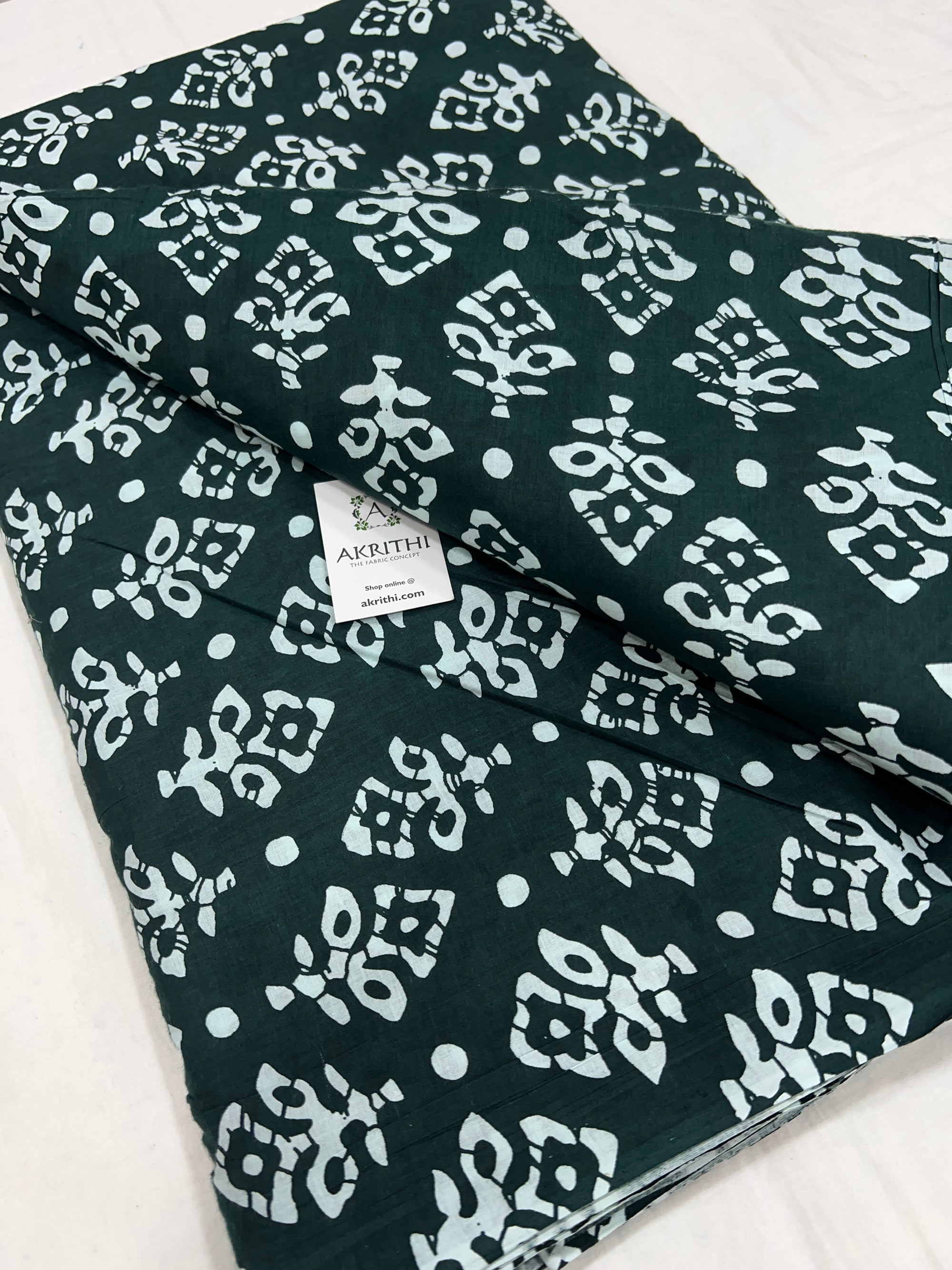 Printed pure cotton fabric