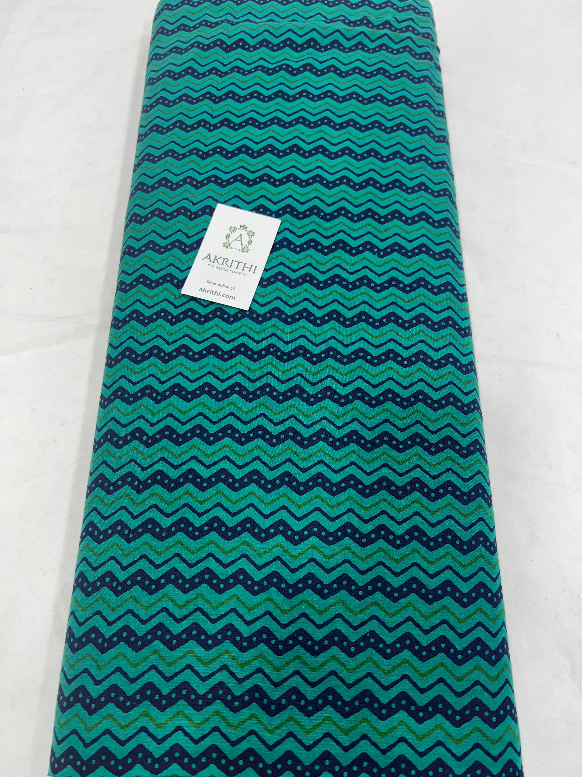 Printed pure cotton fabric