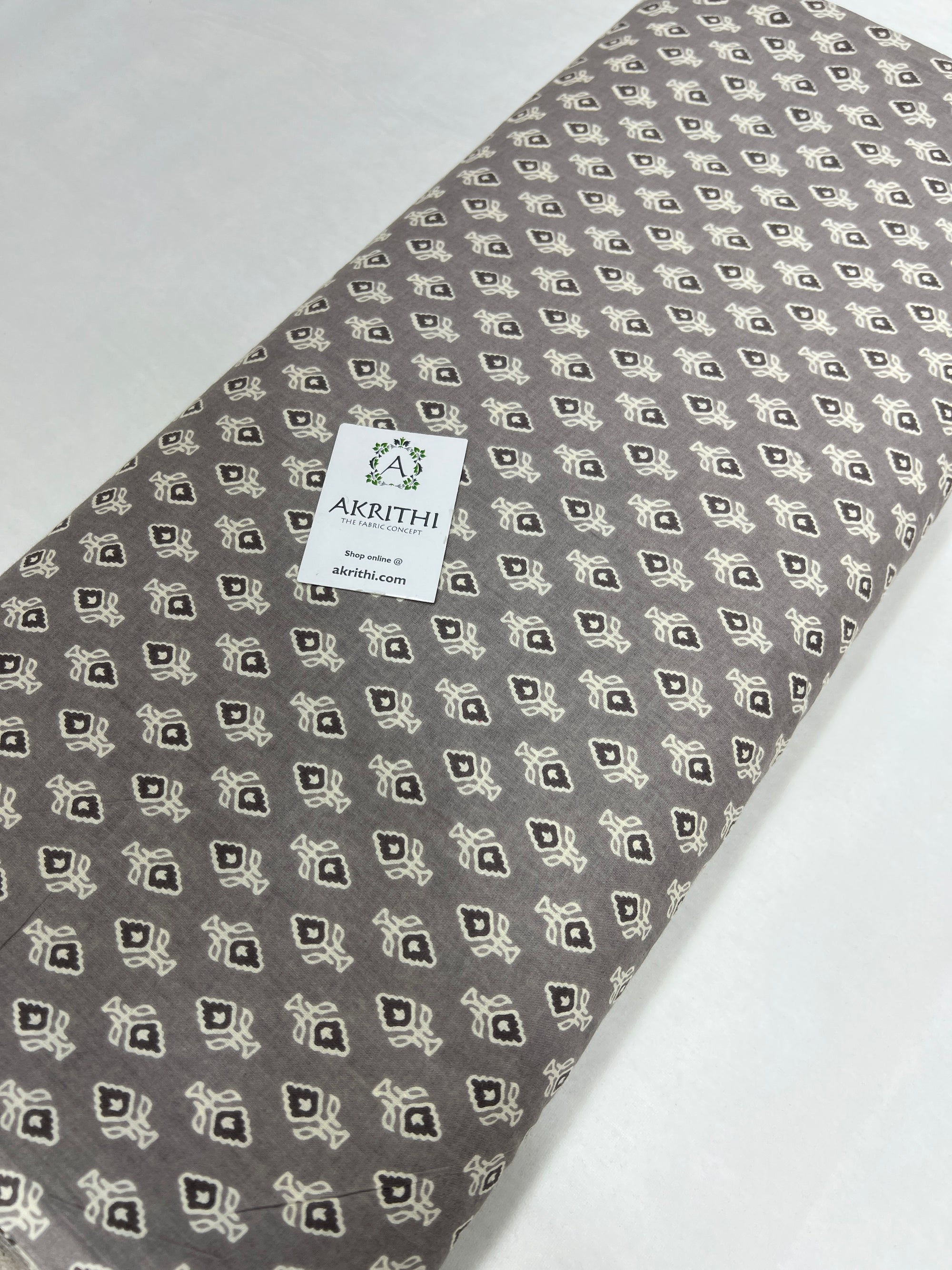 Printed pure cotton fabric