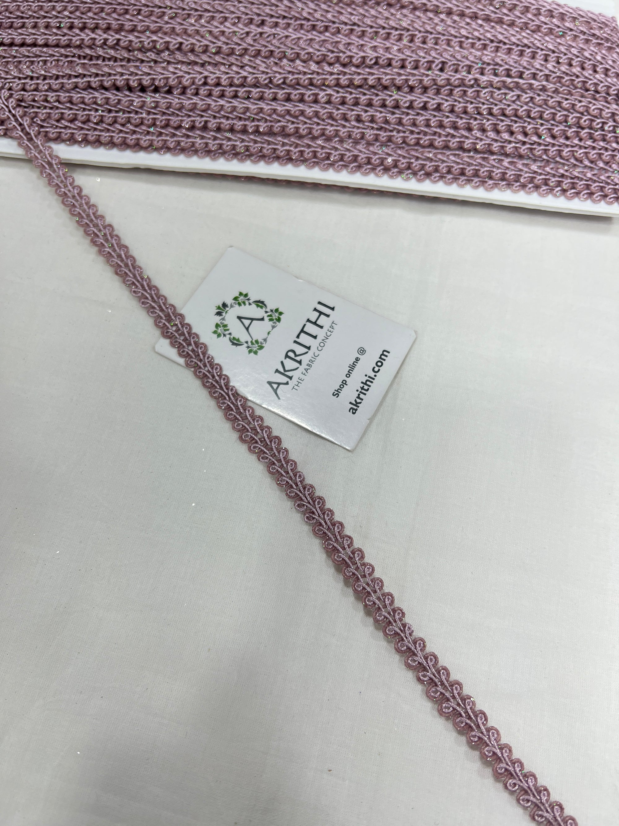 Embroidered lace 9 metres roll