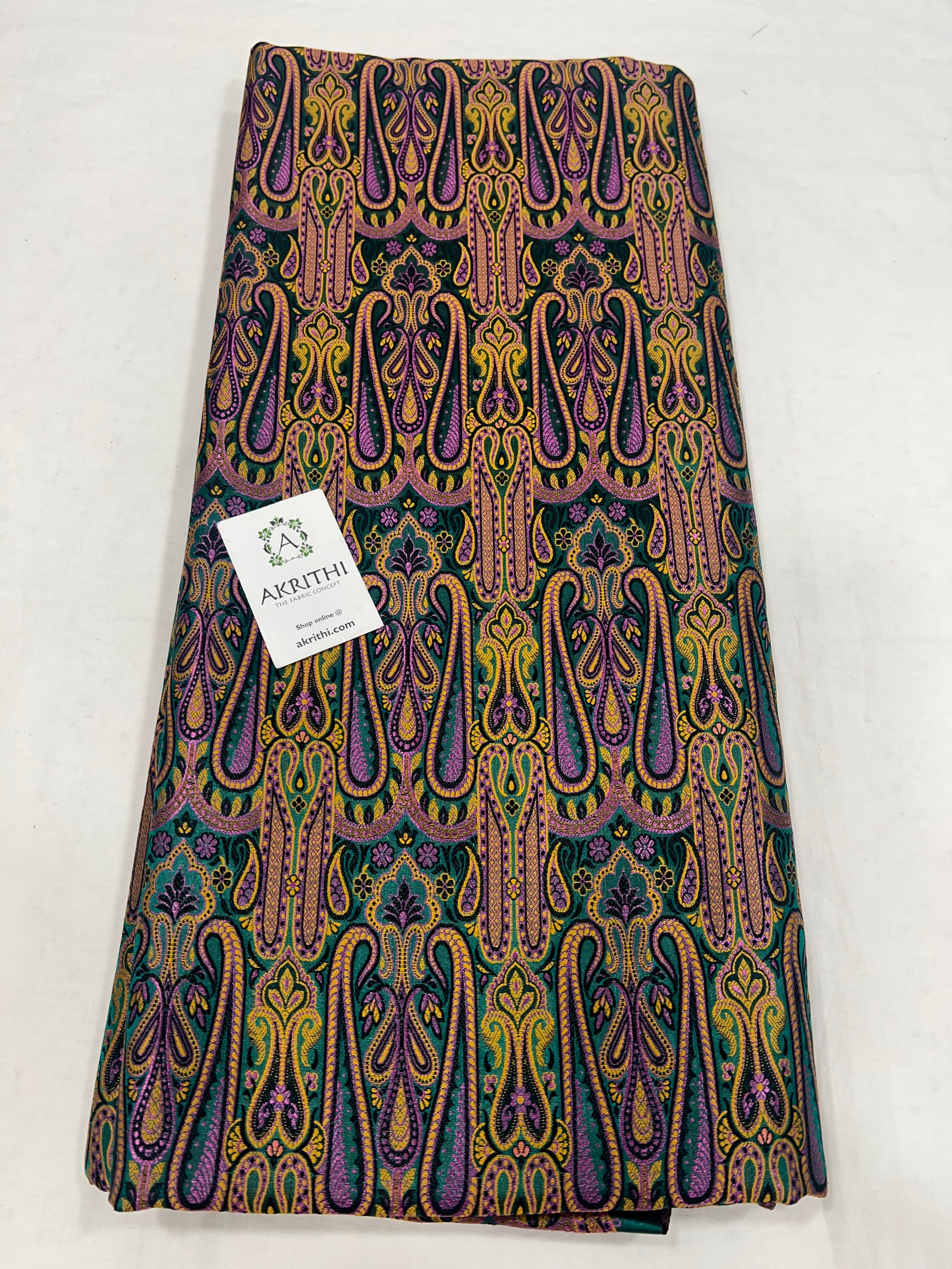 Banarasi brocade fabric 75 cms cut