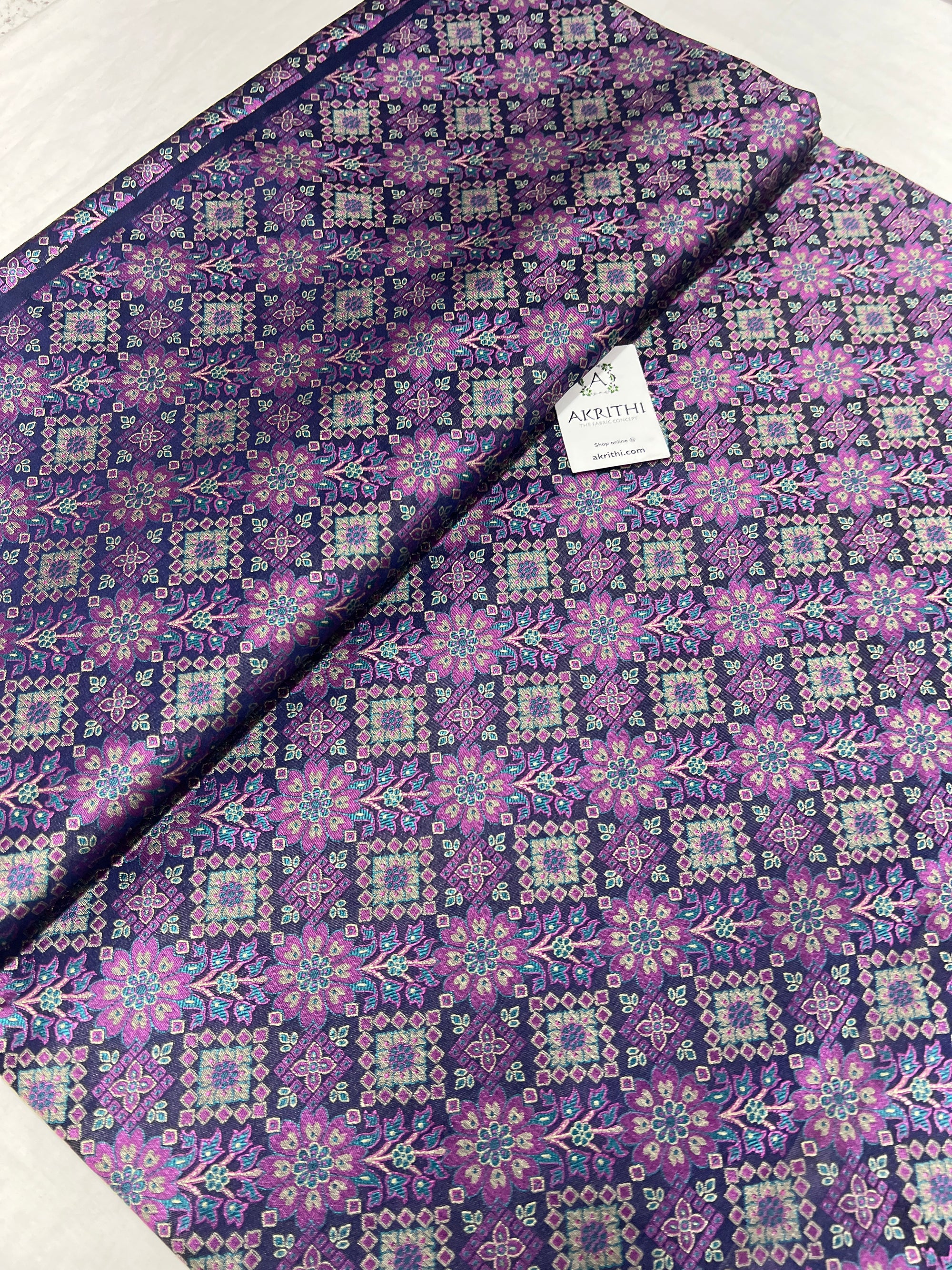 Banarasi brocade fabric 80 cms cut