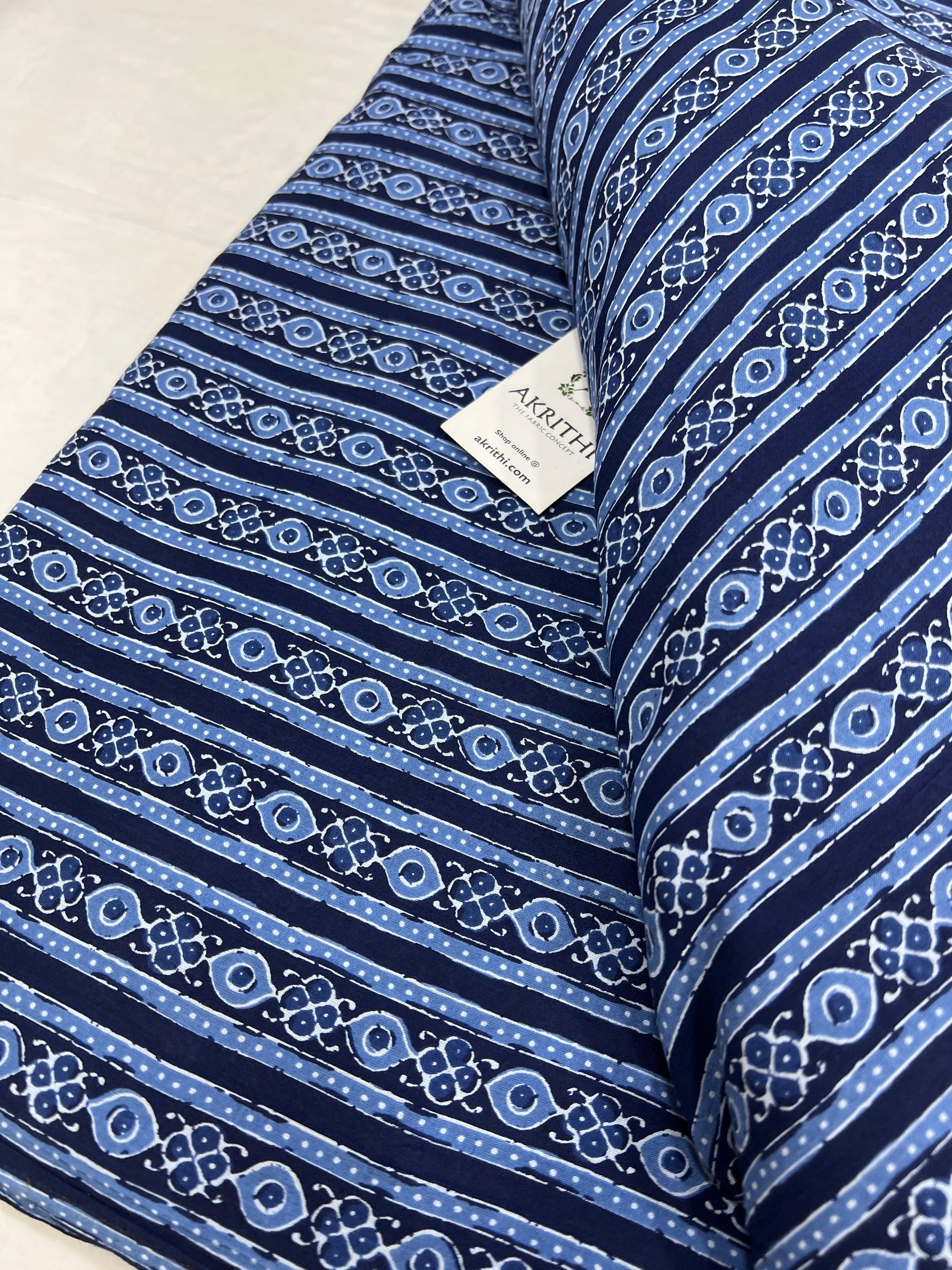 Printed pure cotton fabric