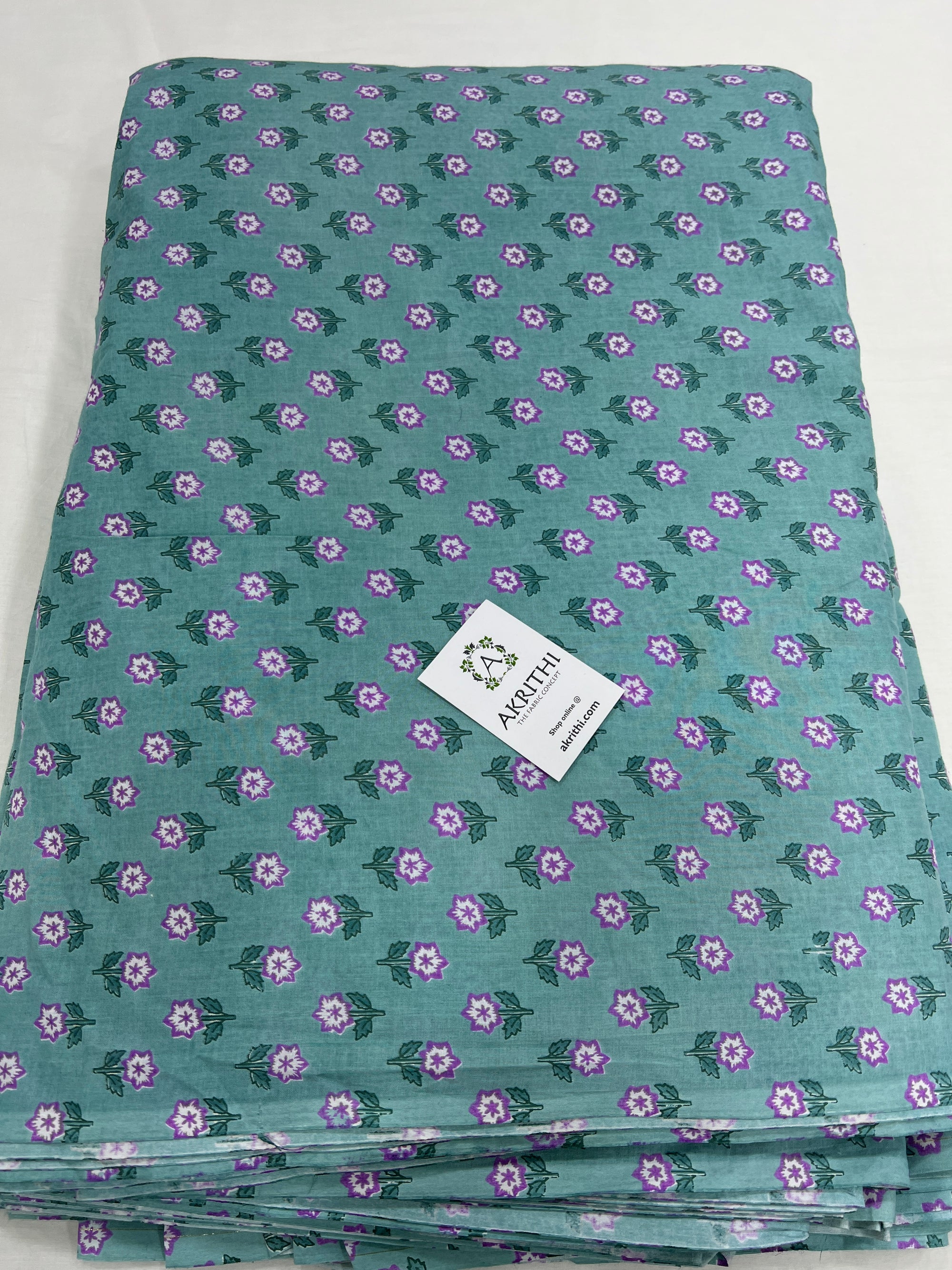 Printed pure cotton fabric