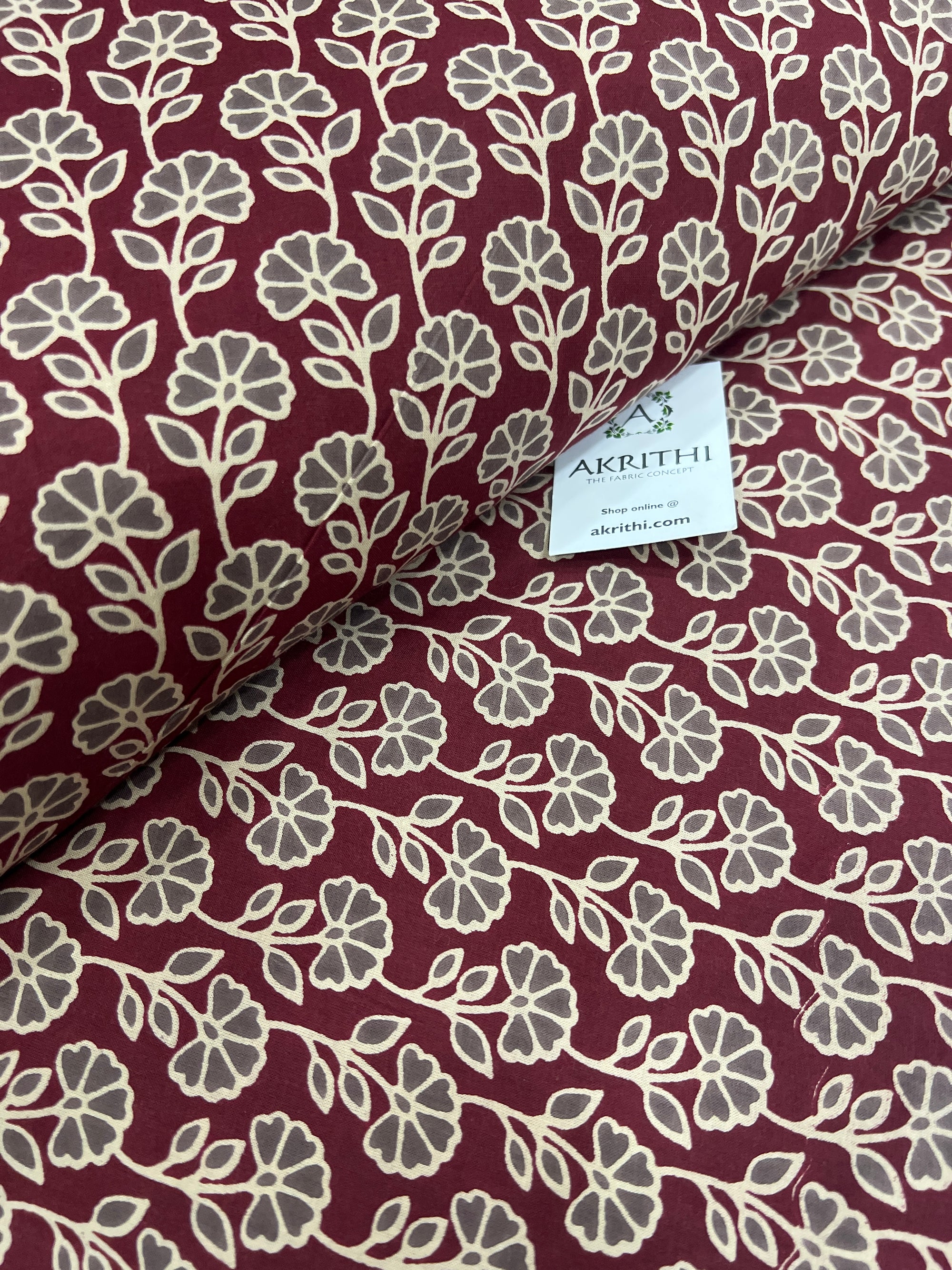 Printed pure cotton fabric