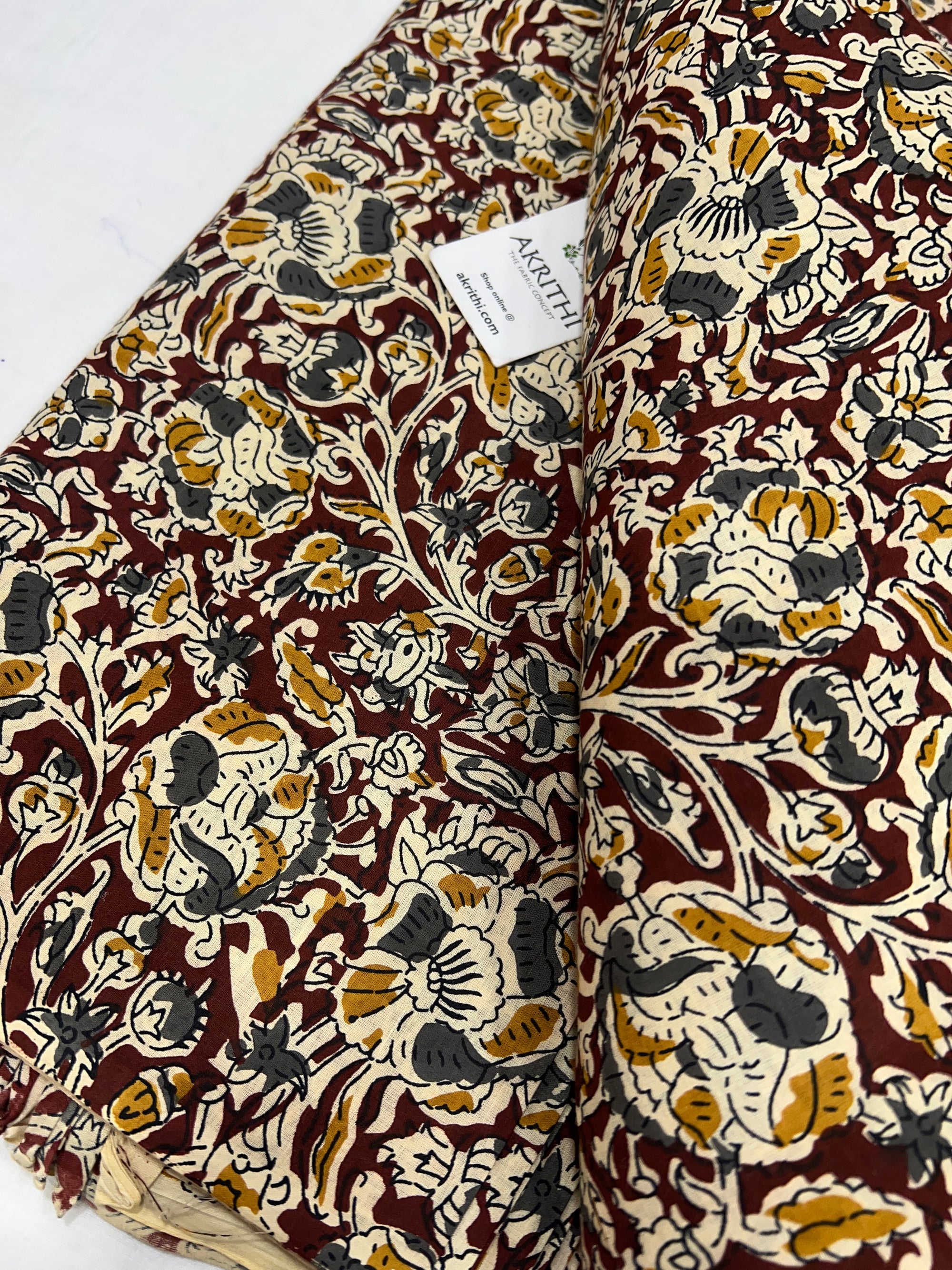 Printed pure cotton fabric