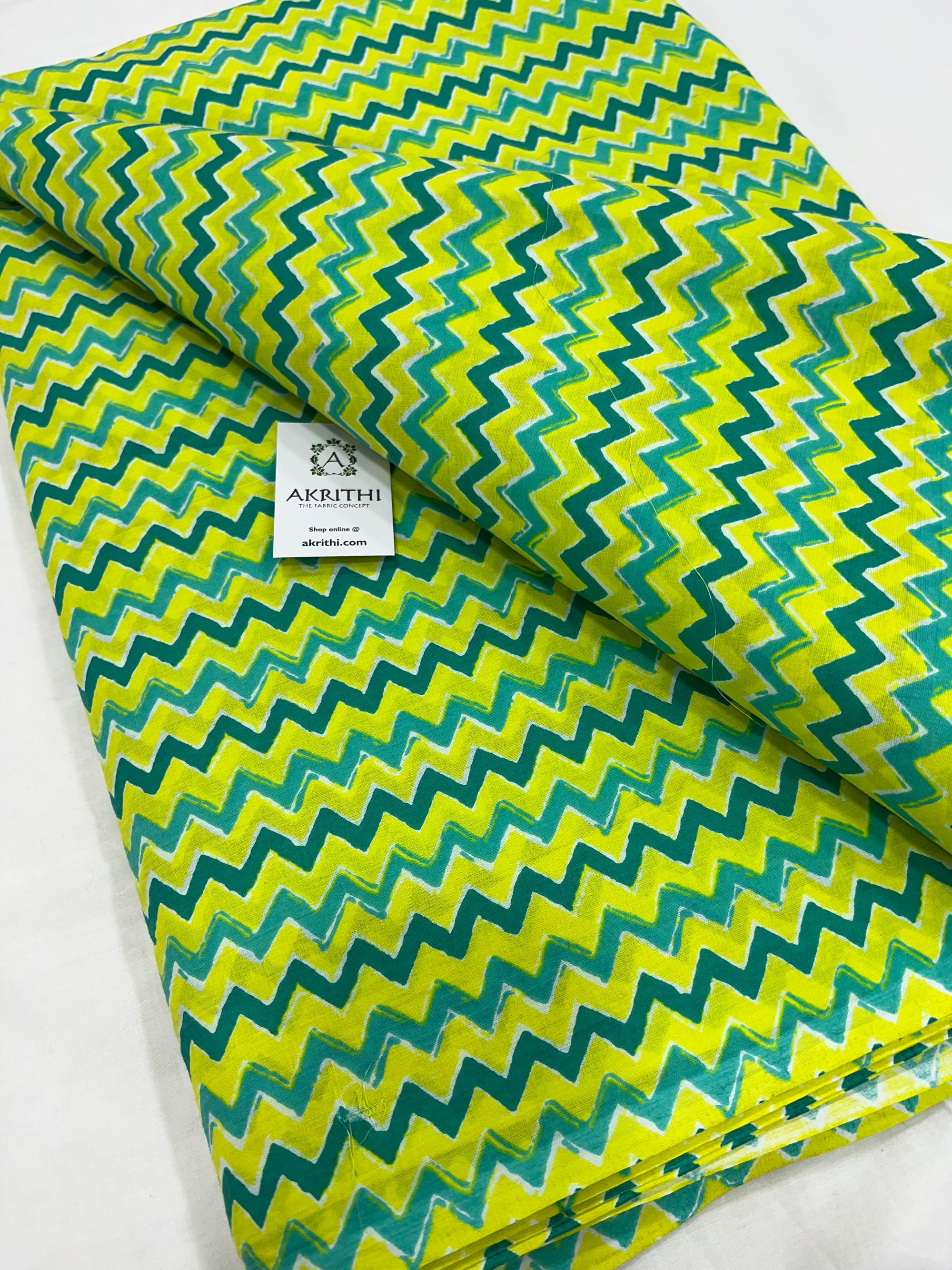 Printed pure cotton fabric