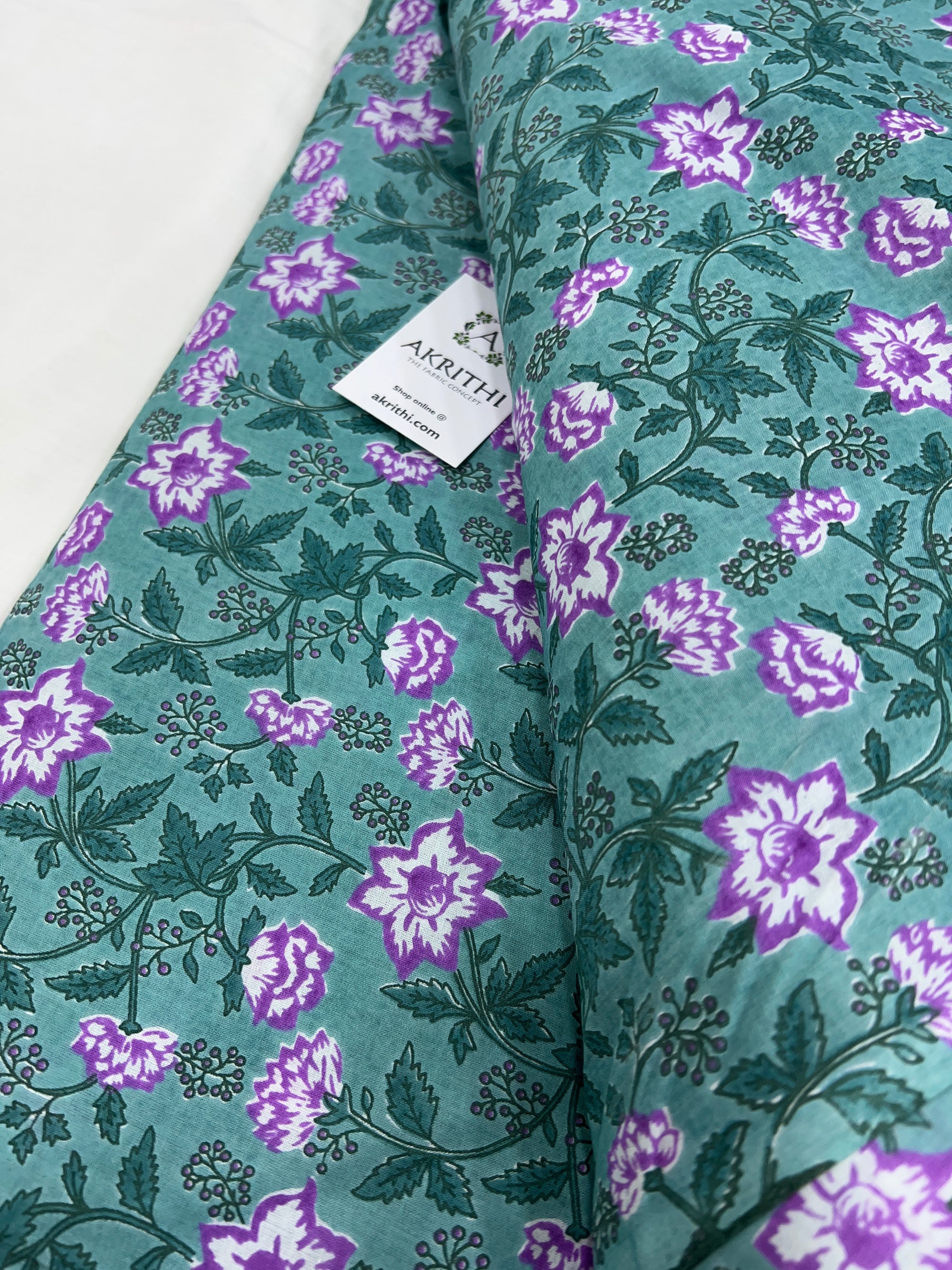 Printed pure cotton fabric