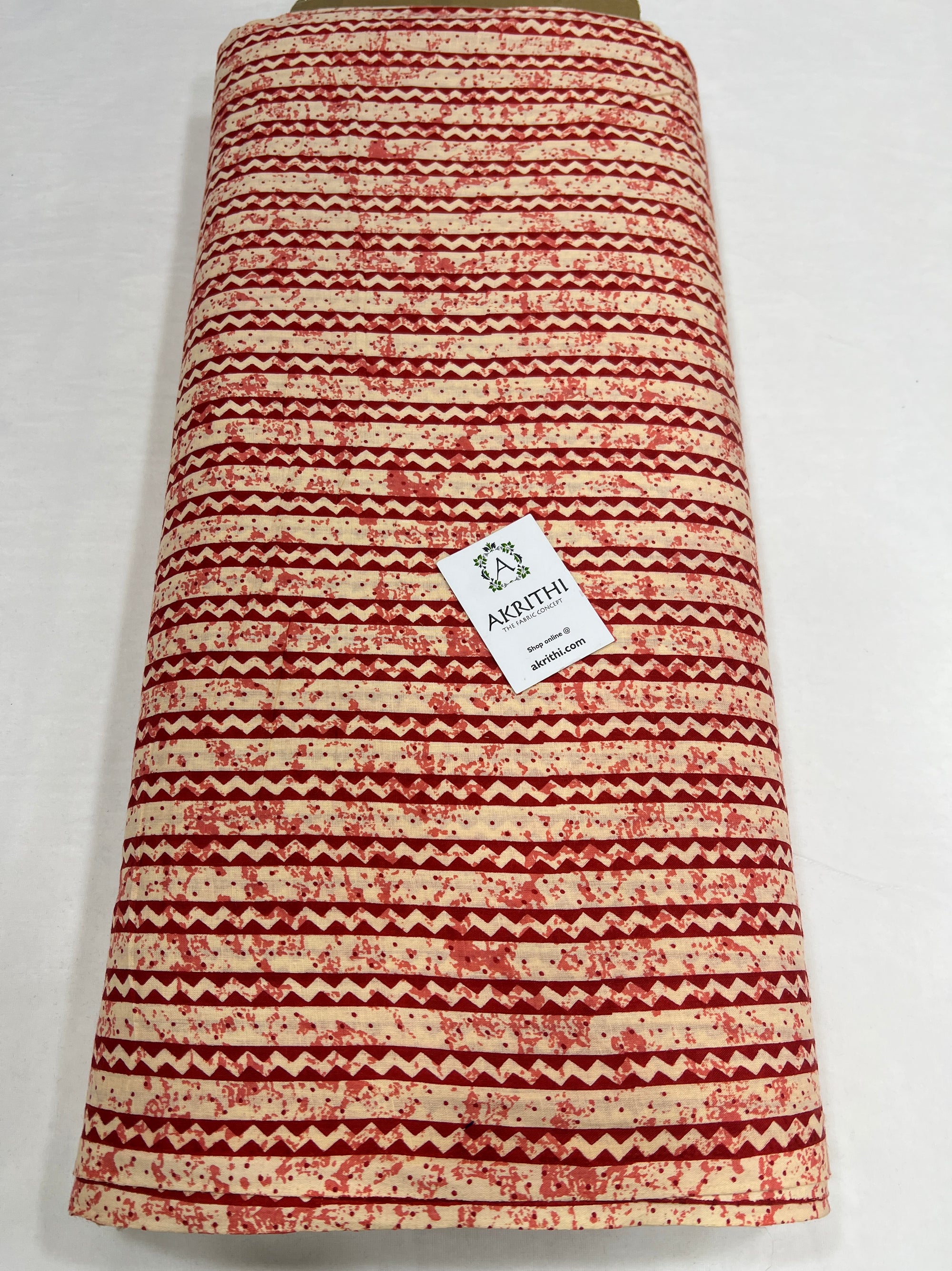Printed pure cotton fabric