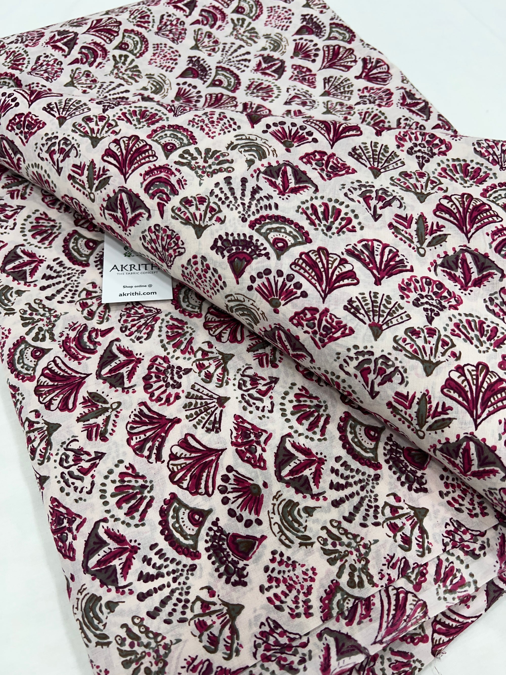 Printed pure cotton fabric