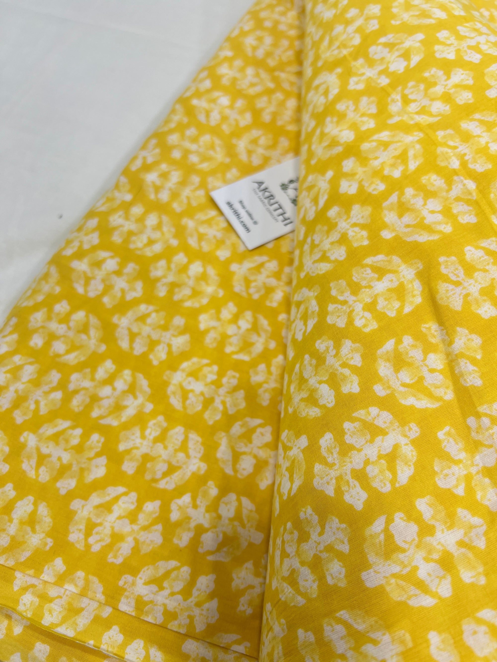 Printed pure cotton fabric