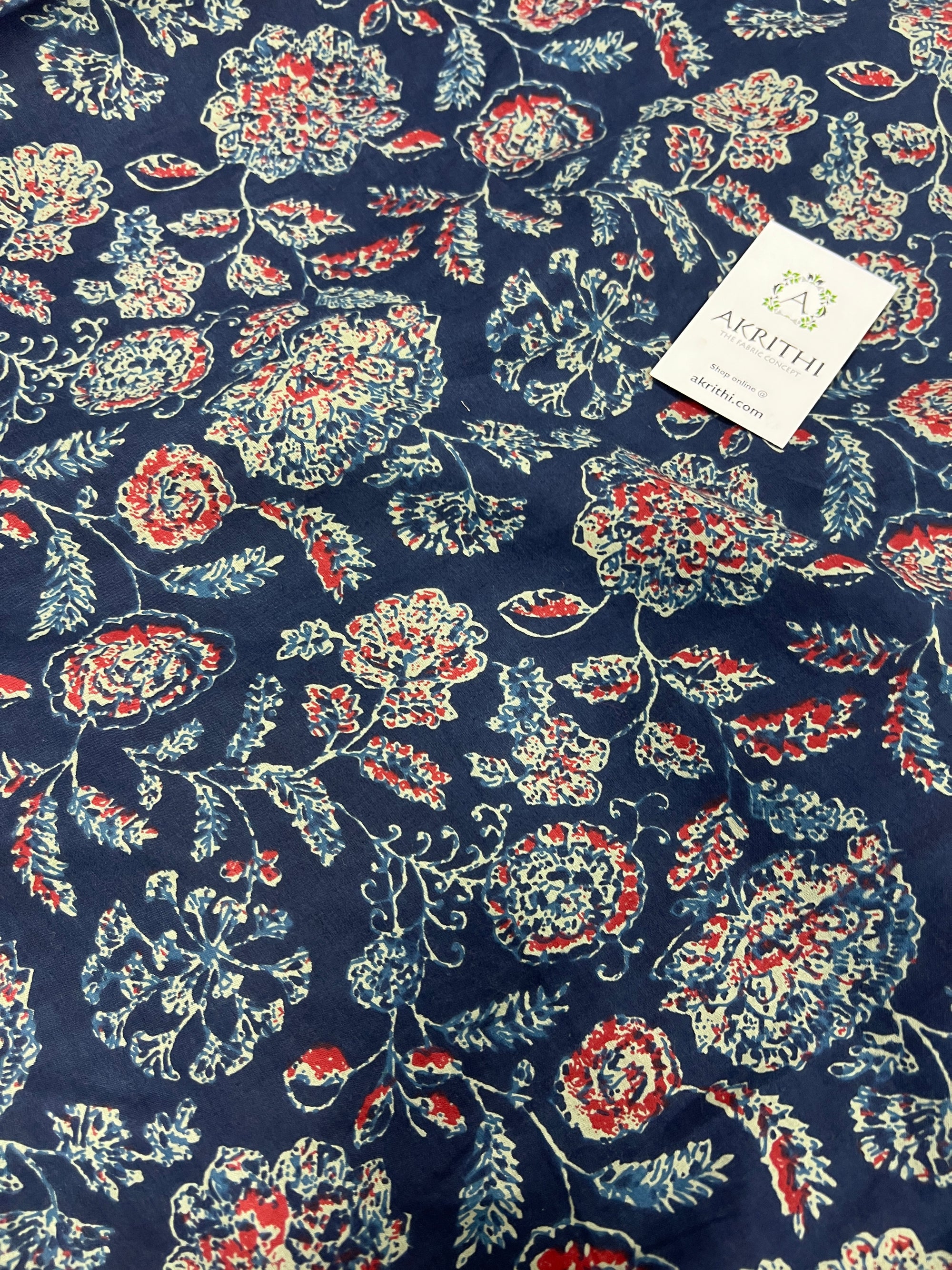 Printed pure cotton fabric