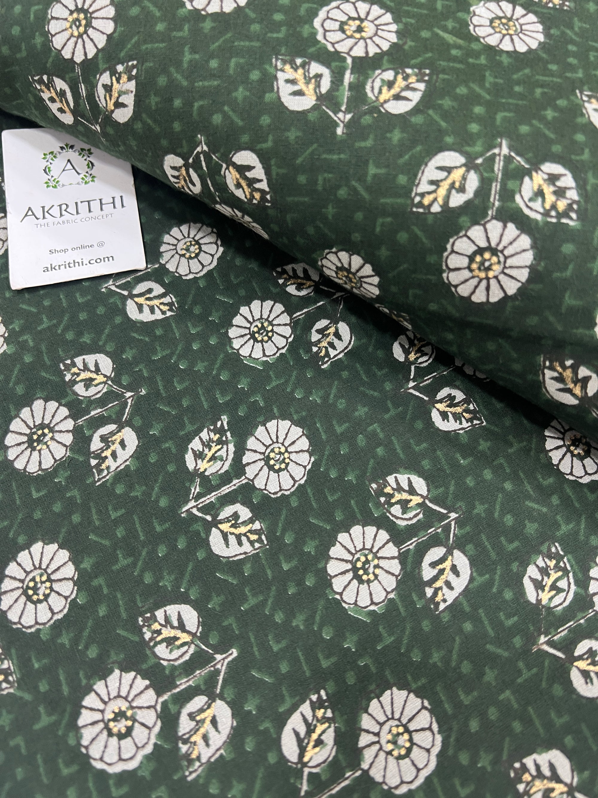 Printed pure cotton fabric