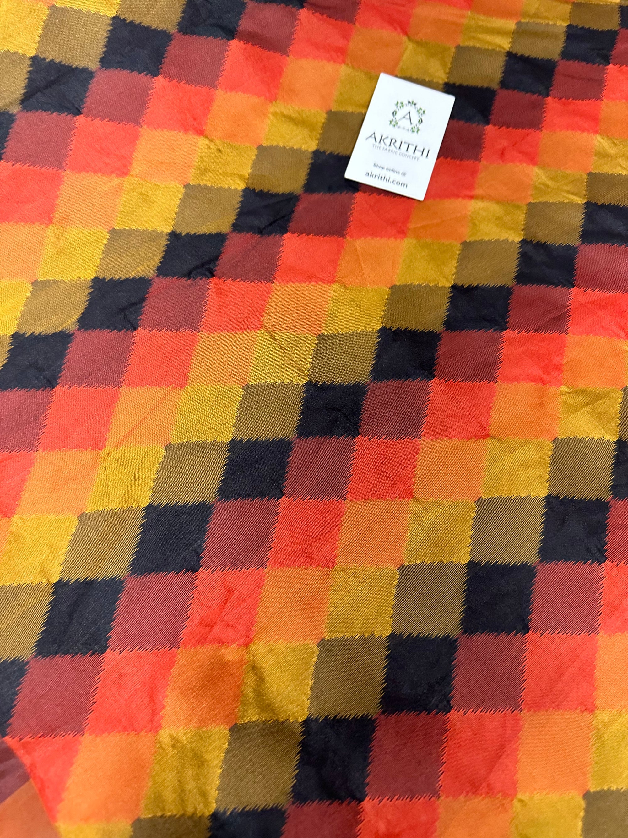 Woven semi silk fabric