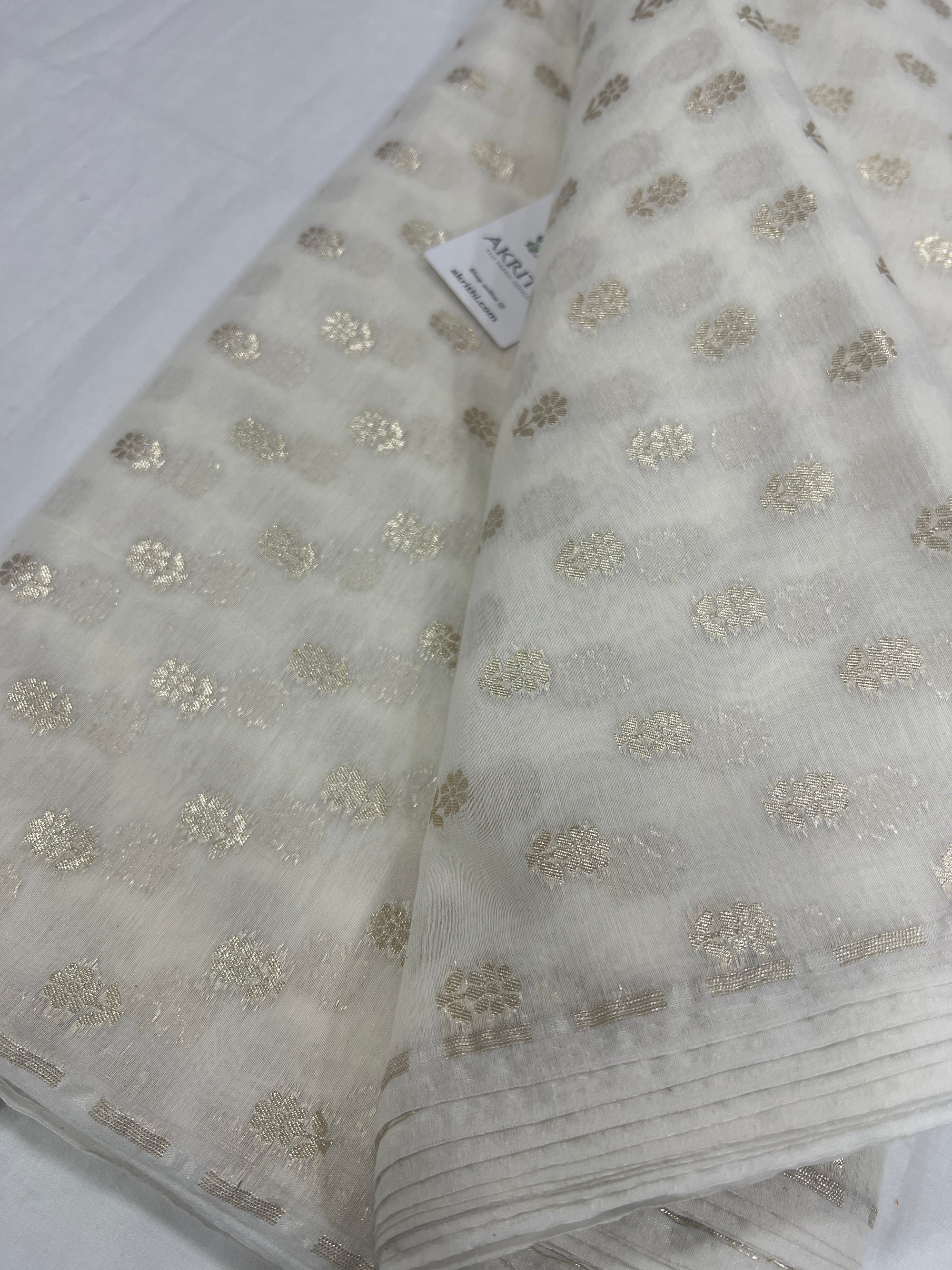 Dyeable banarasi Handloom chanderi lurex fabric