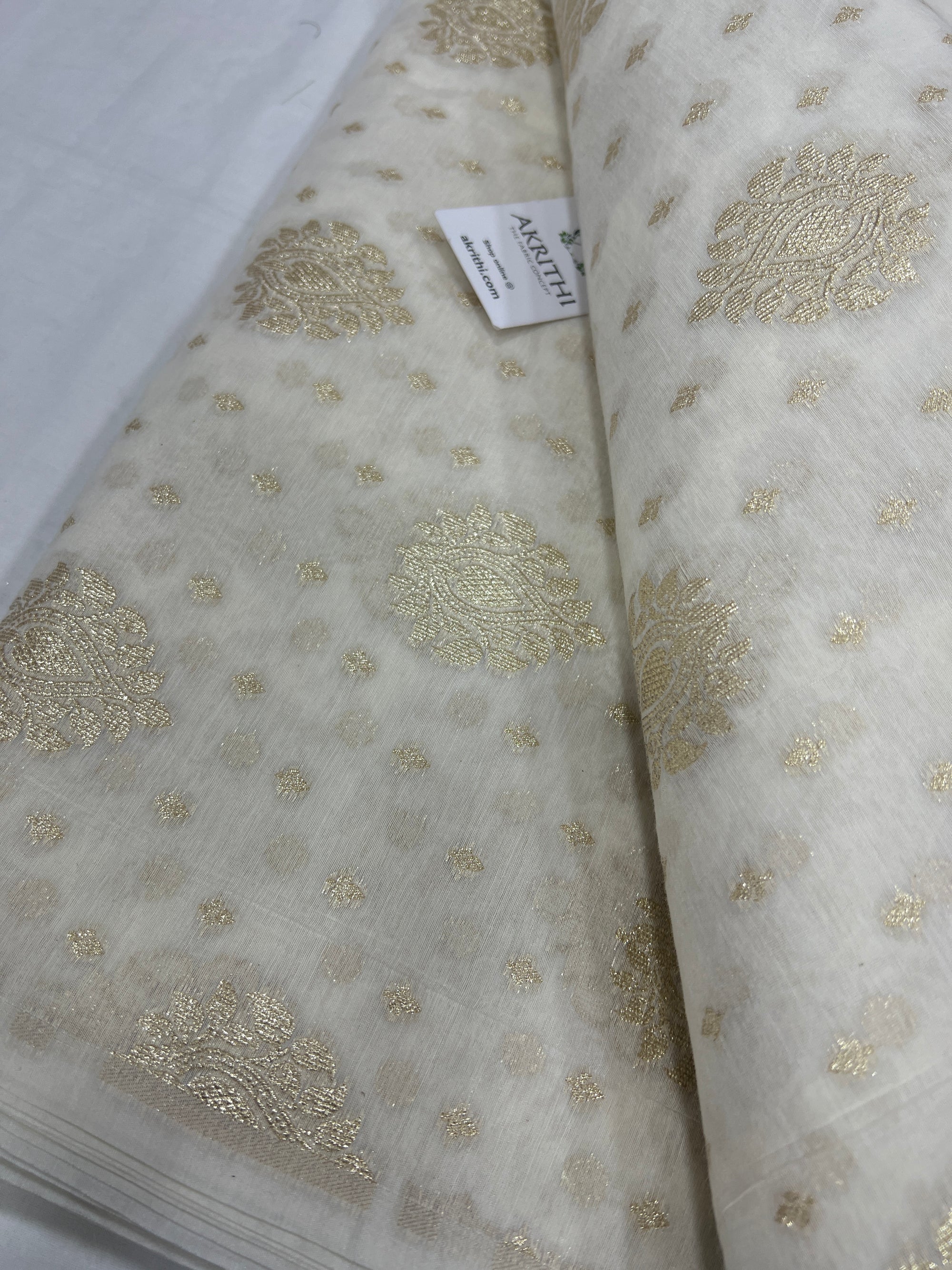Dyeable banarasi Handloom chanderi lurex fabric
