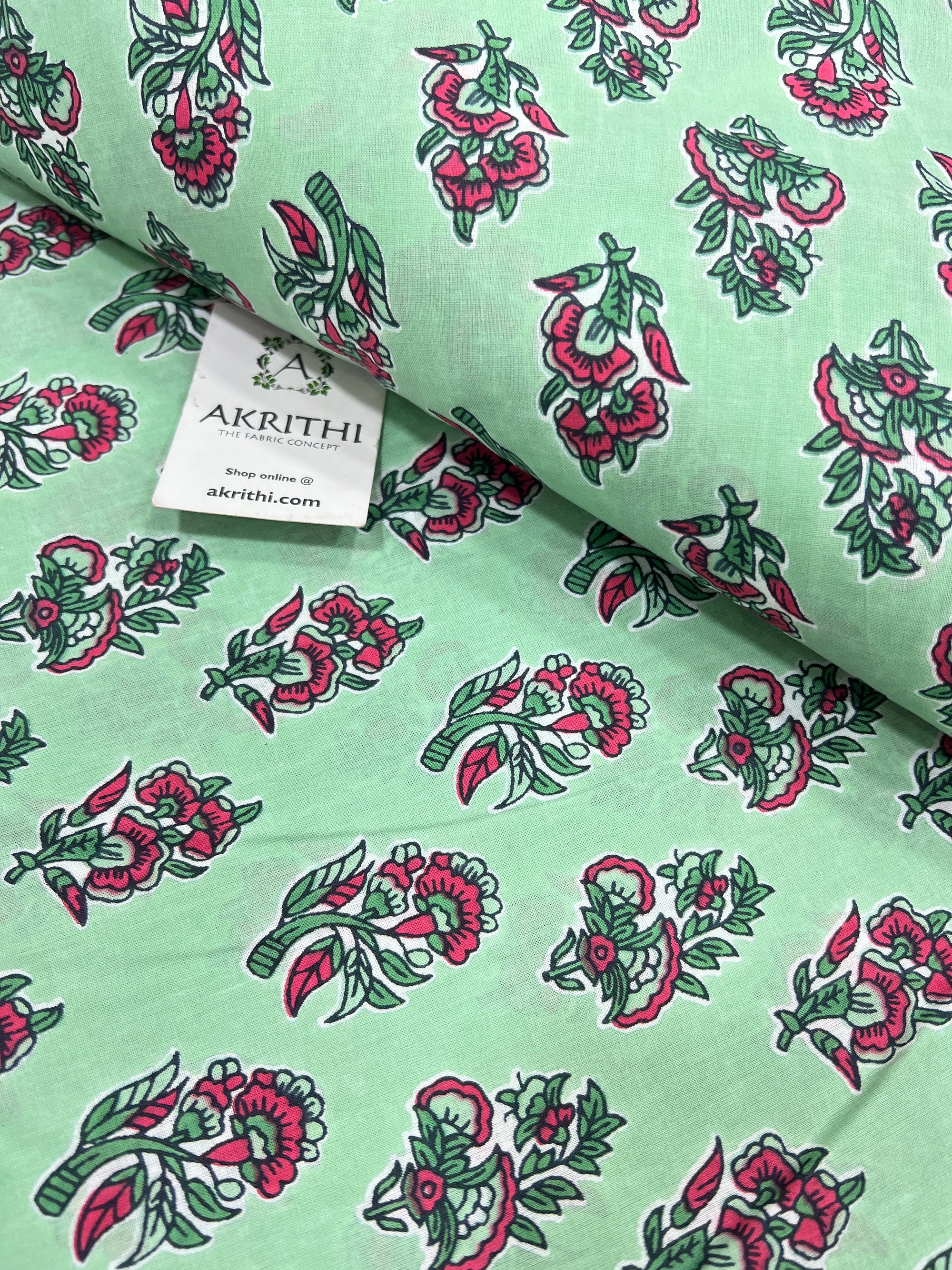 Printed pure cotton fabric