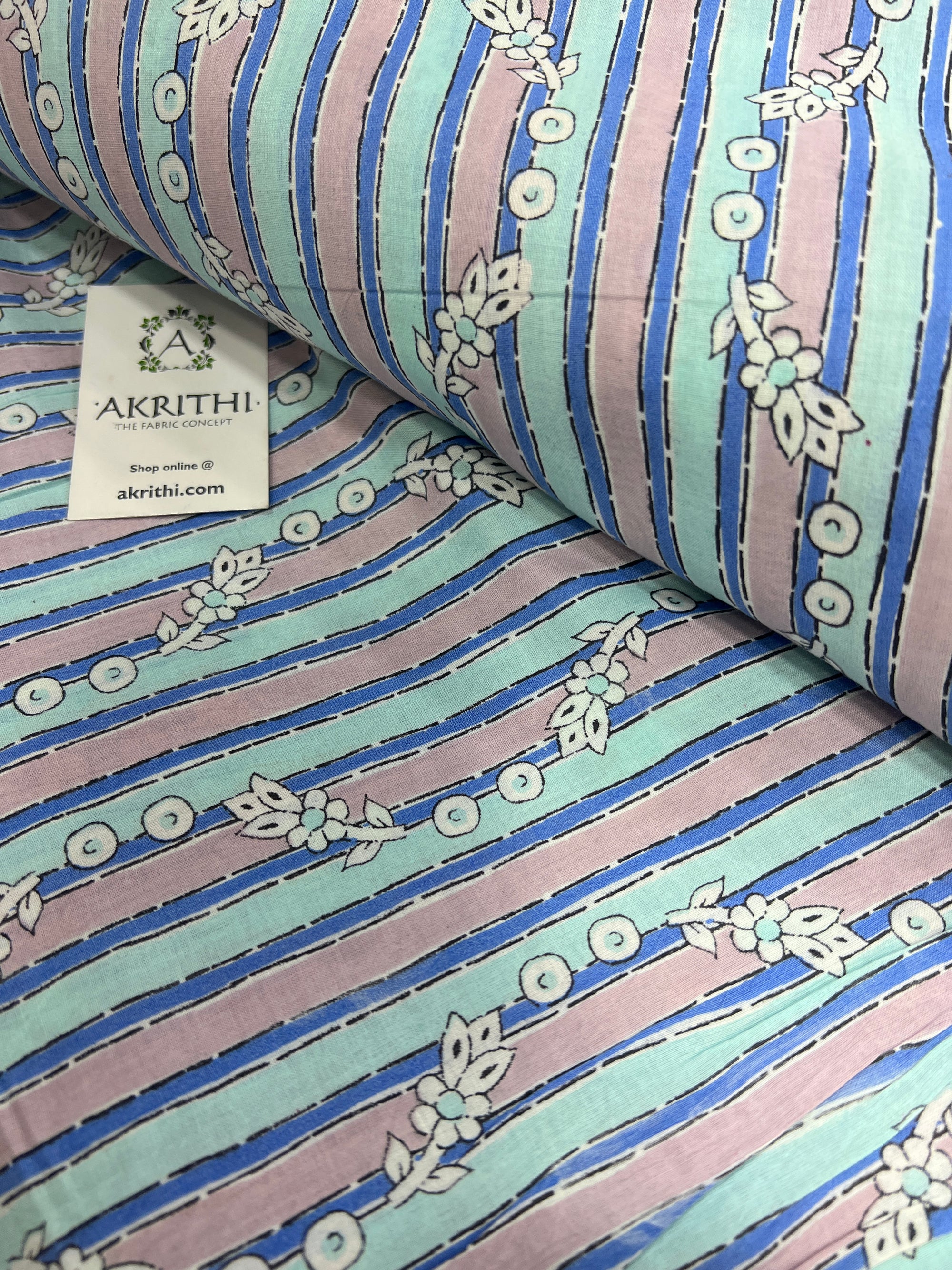 Printed pure cotton fabric