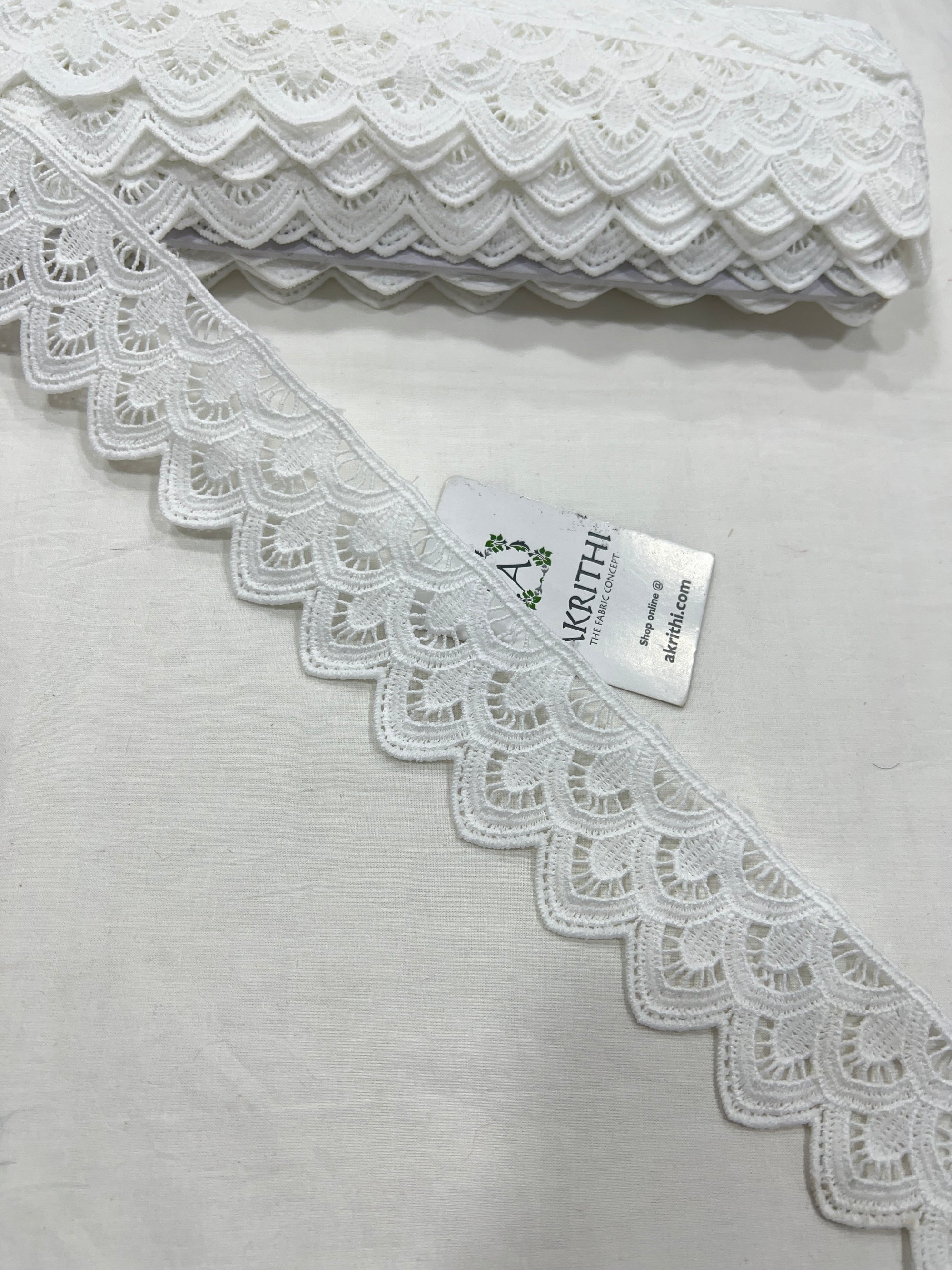 Lace per yard