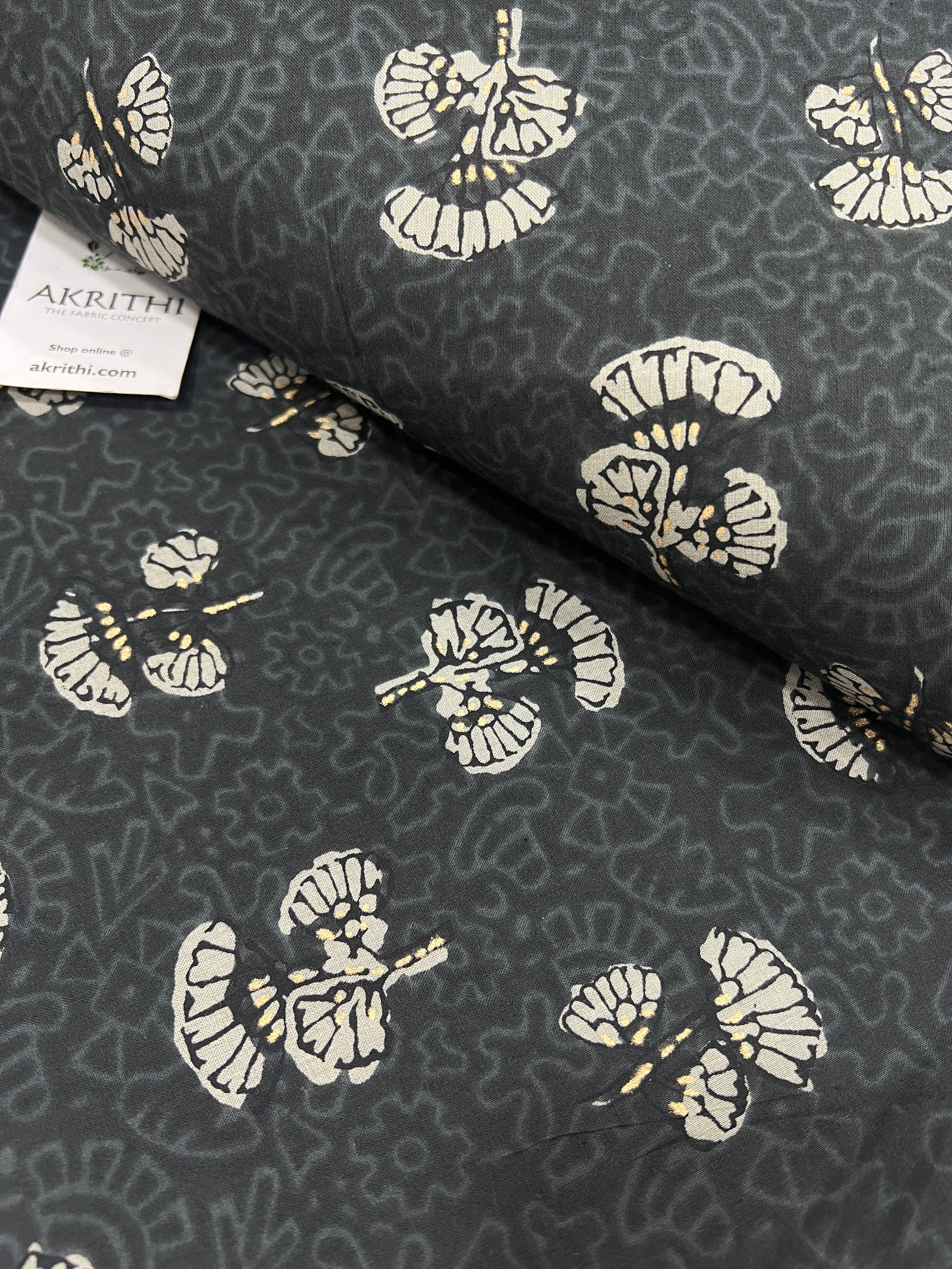 Printed pure cotton fabric