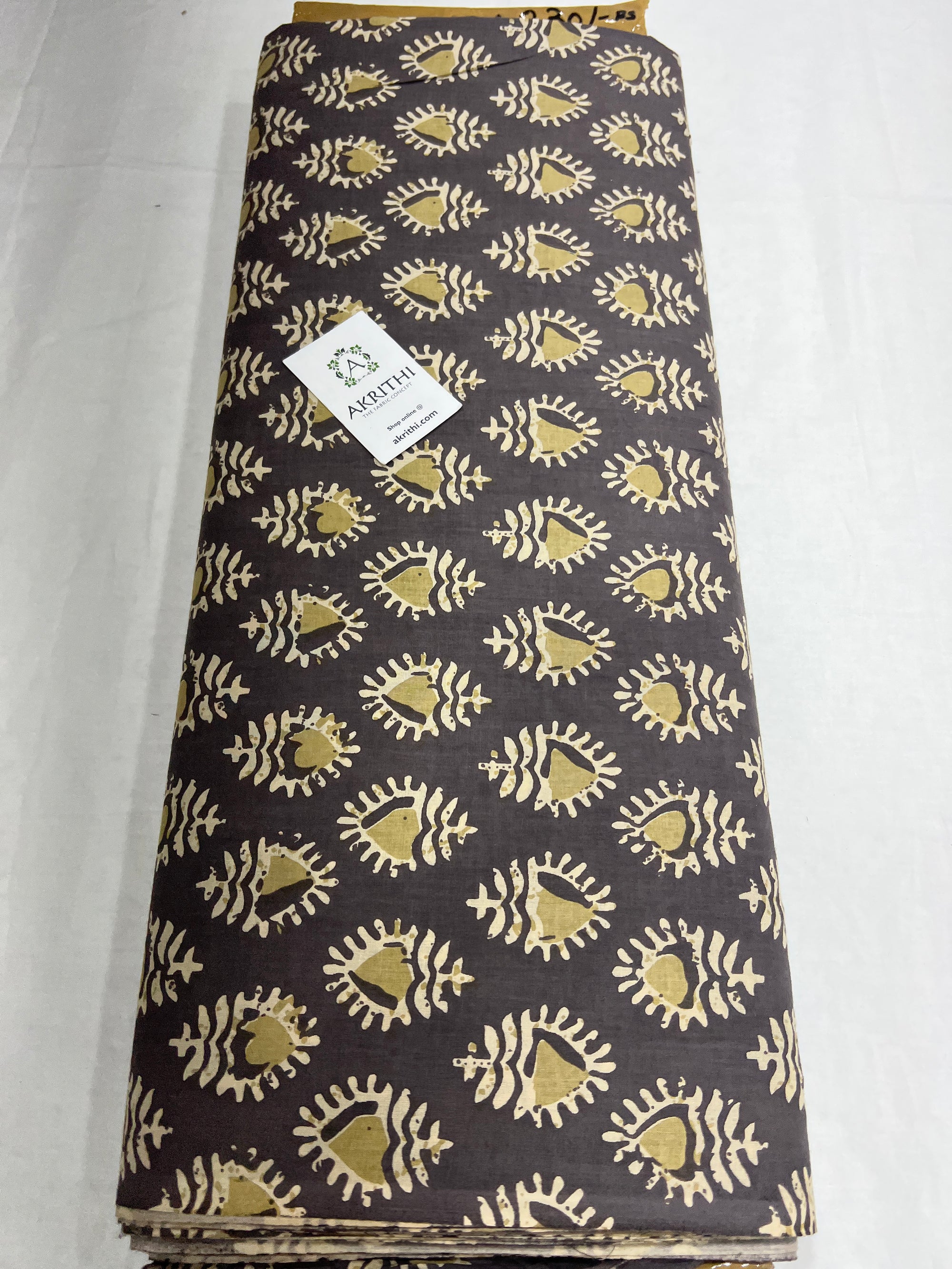 Printed pure cotton fabric
