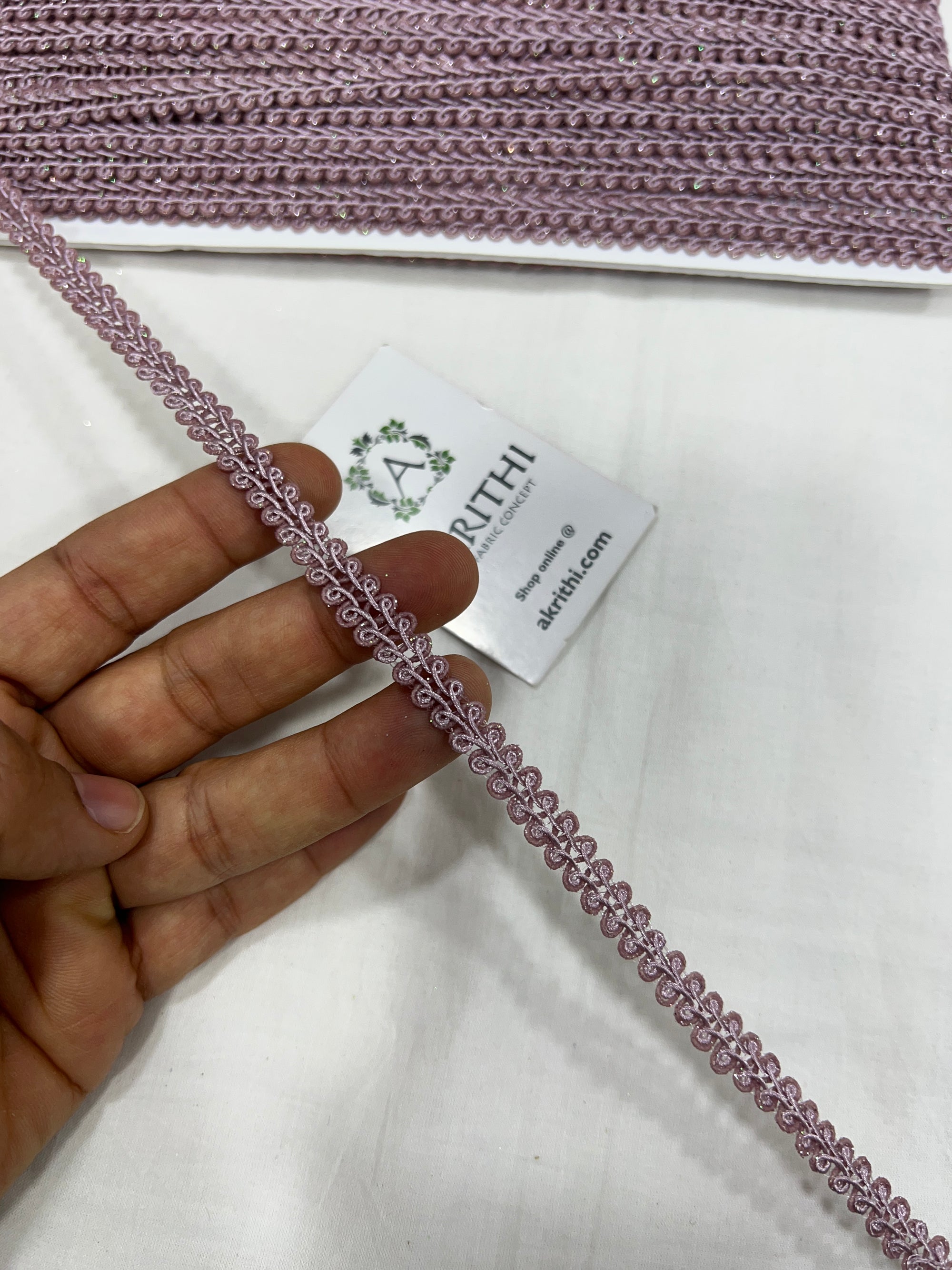Embroidered lace 9 metres roll