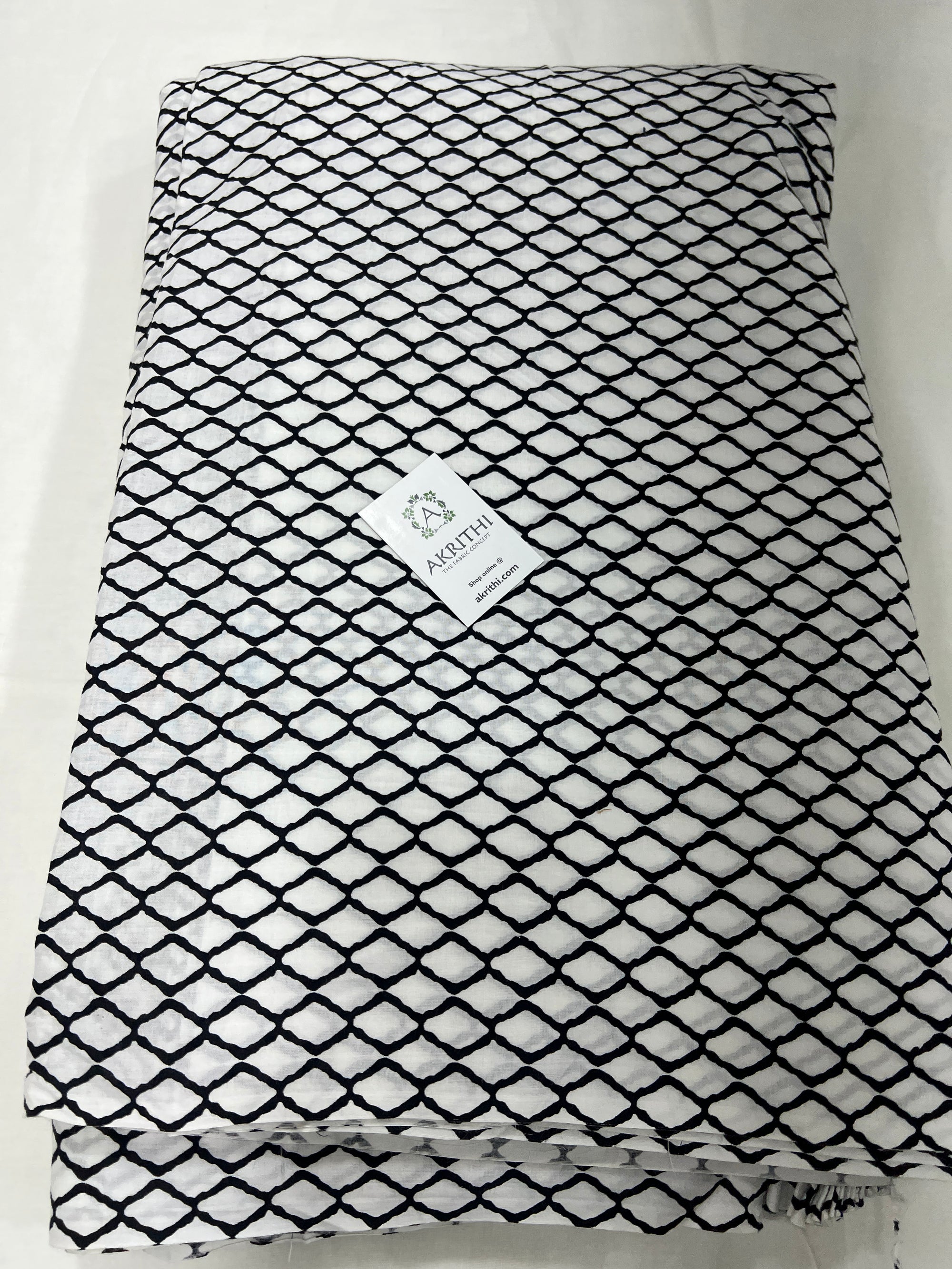 Printed pure cotton fabric