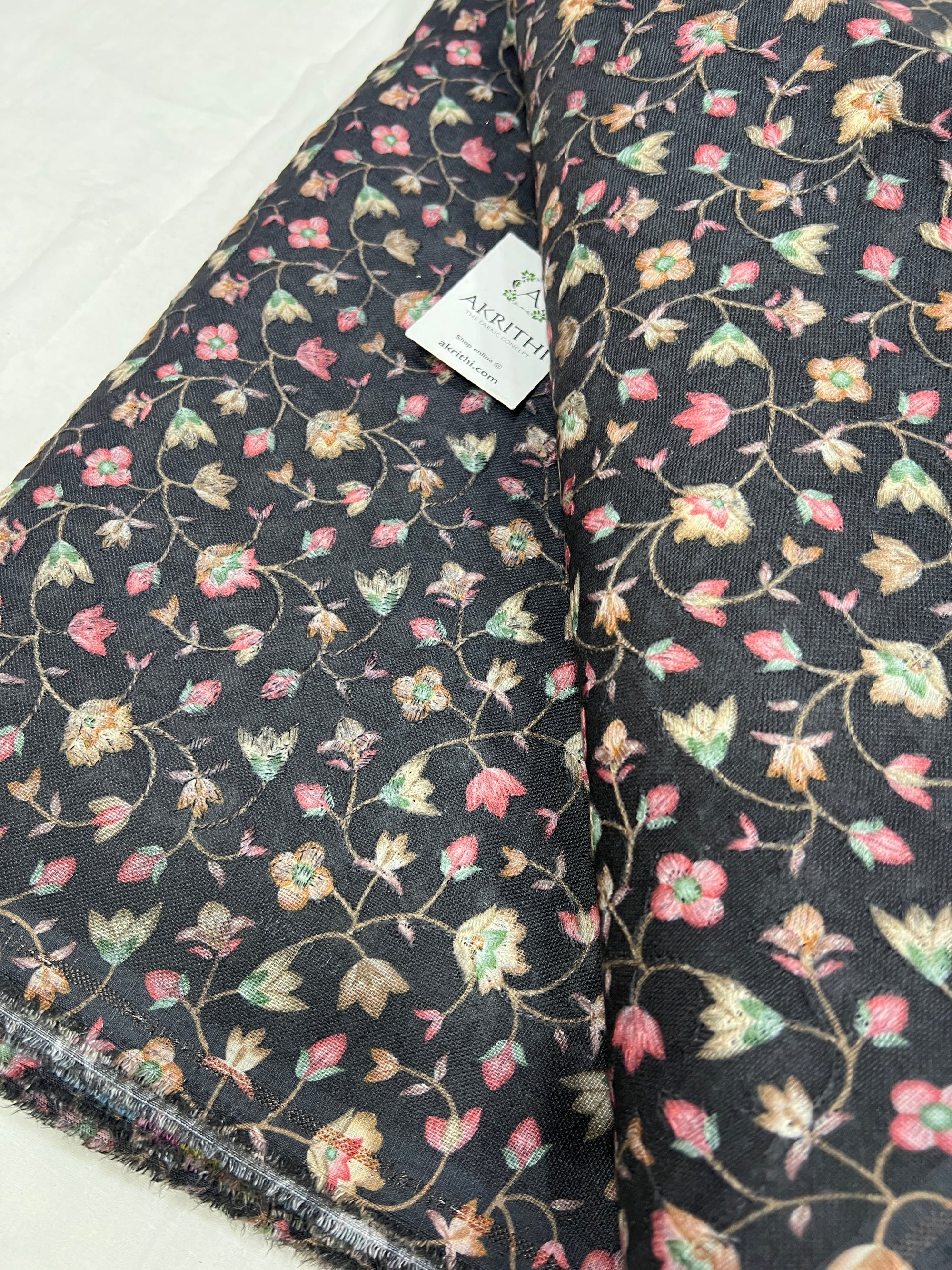 Linen embroidered fabric