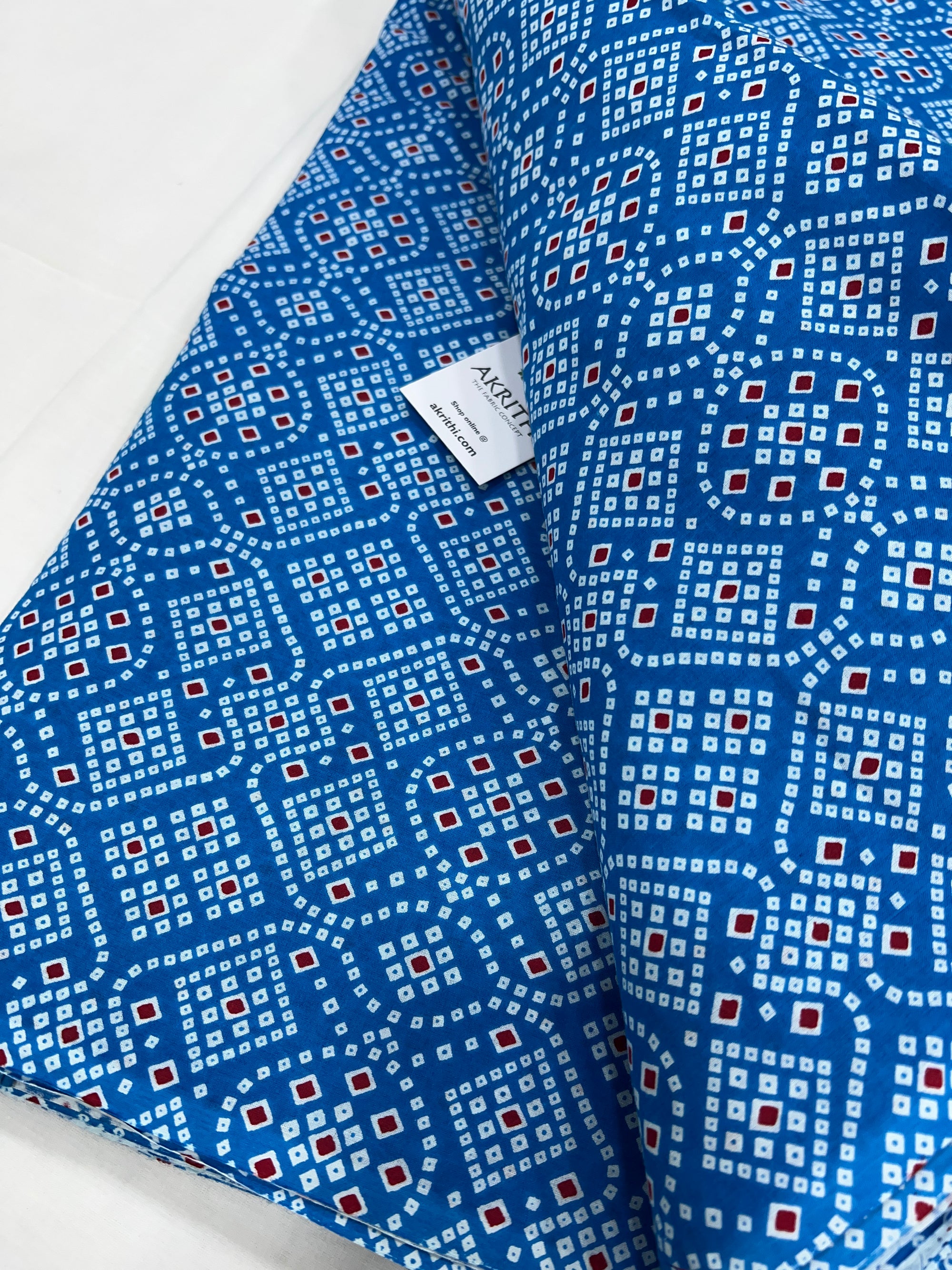 Printed pure cotton fabric