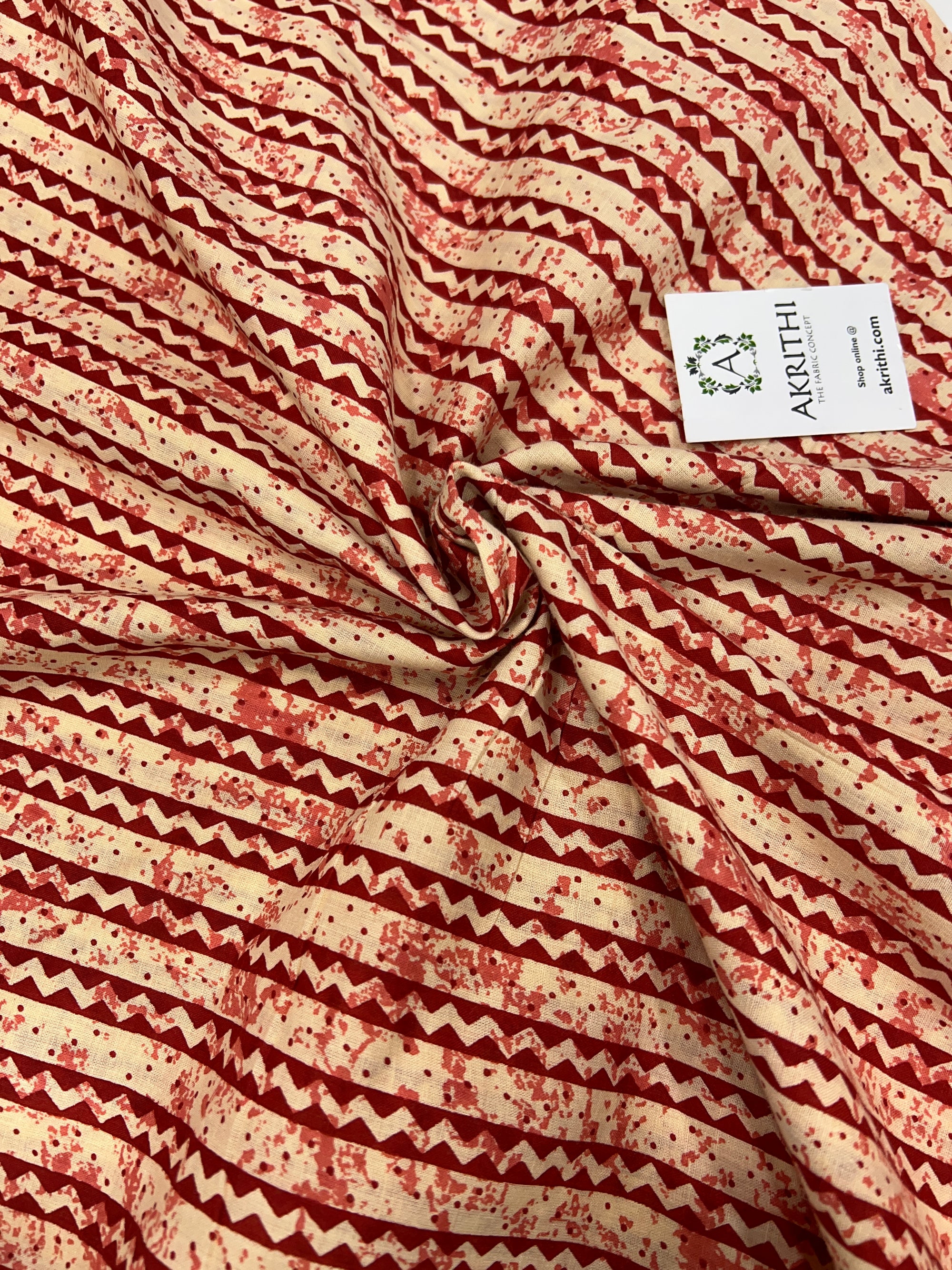 Printed pure cotton fabric