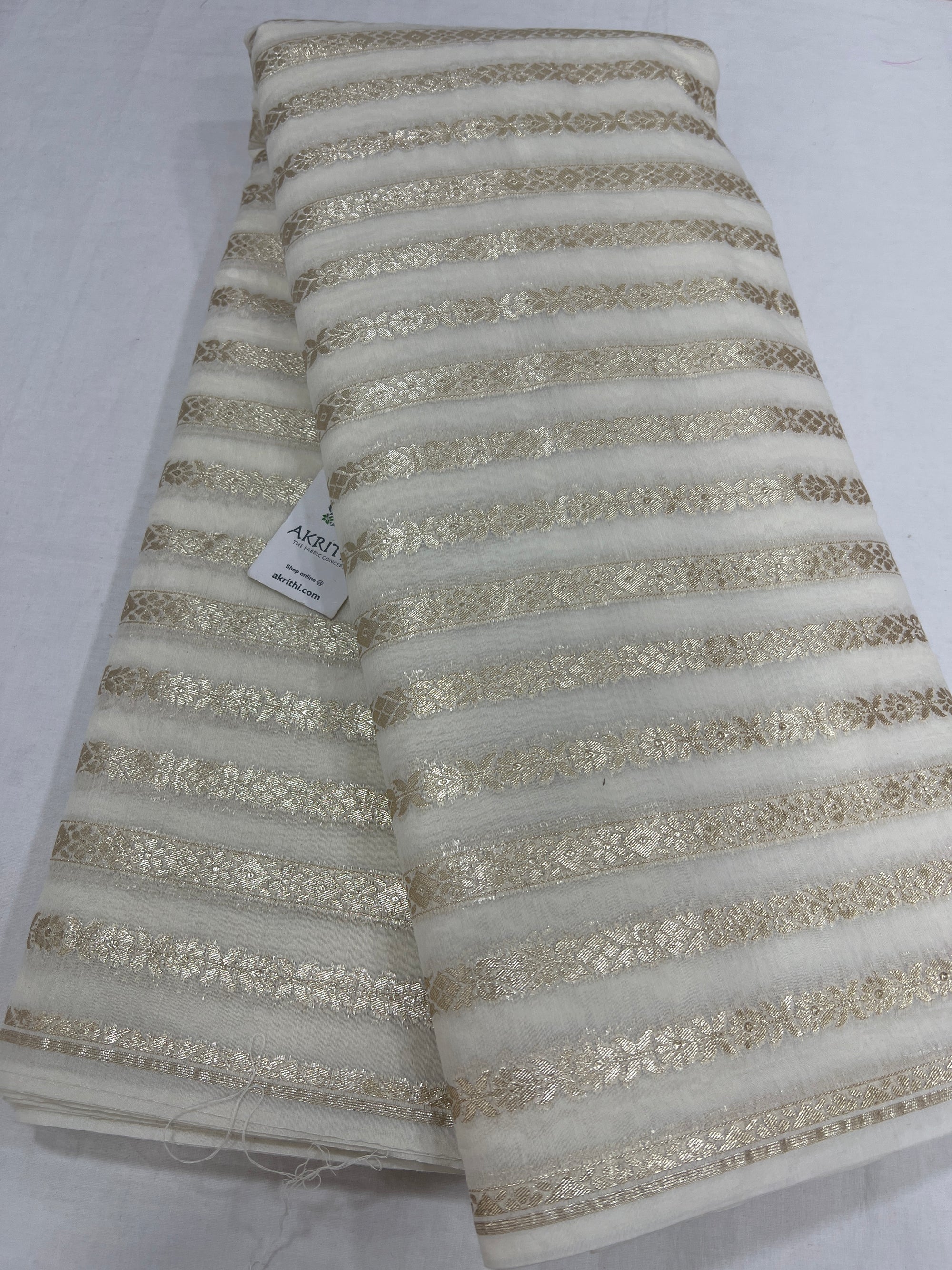 Dyeable banarasi Handloom chanderi lurex fabric