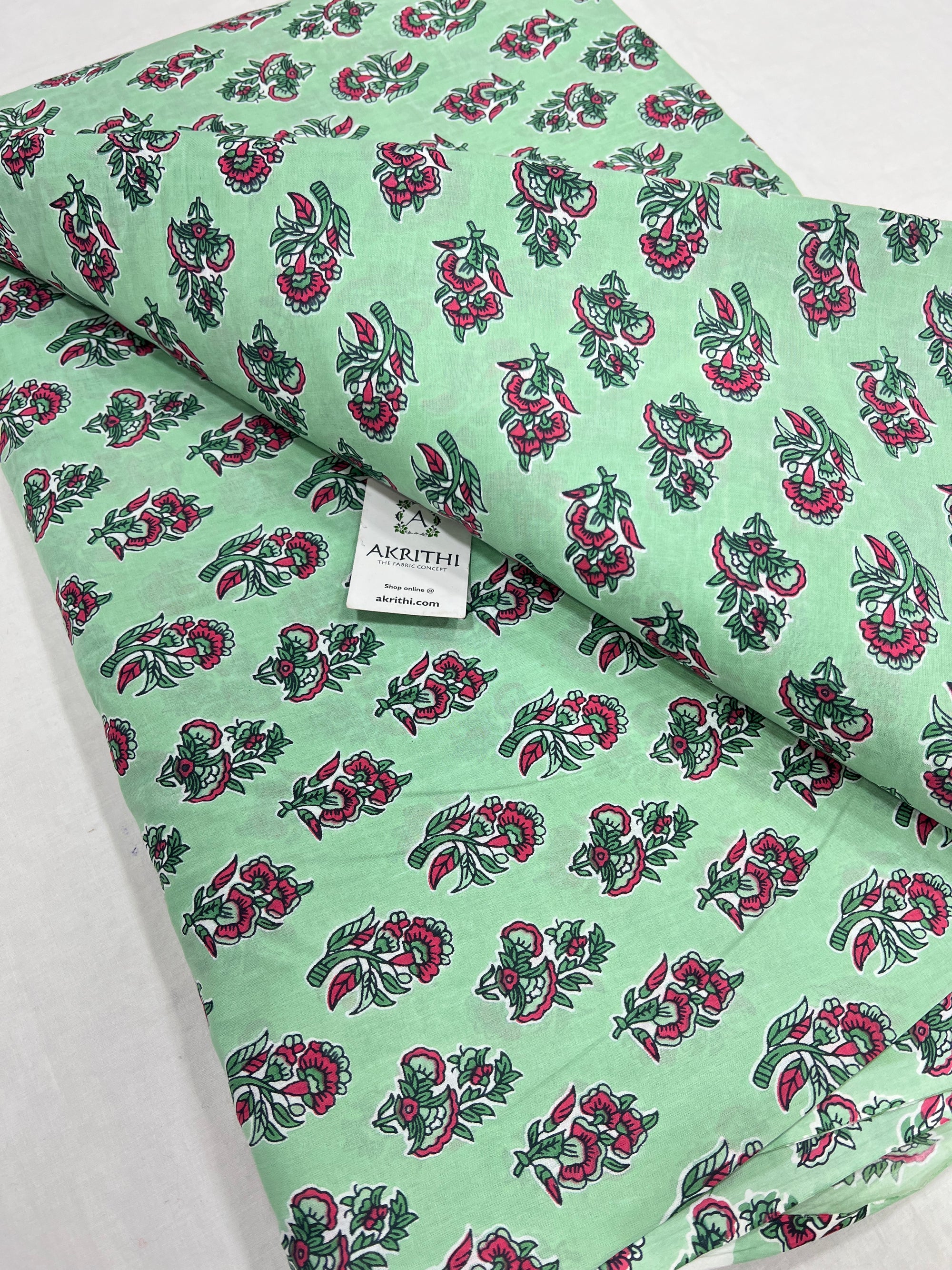 Printed pure cotton fabric