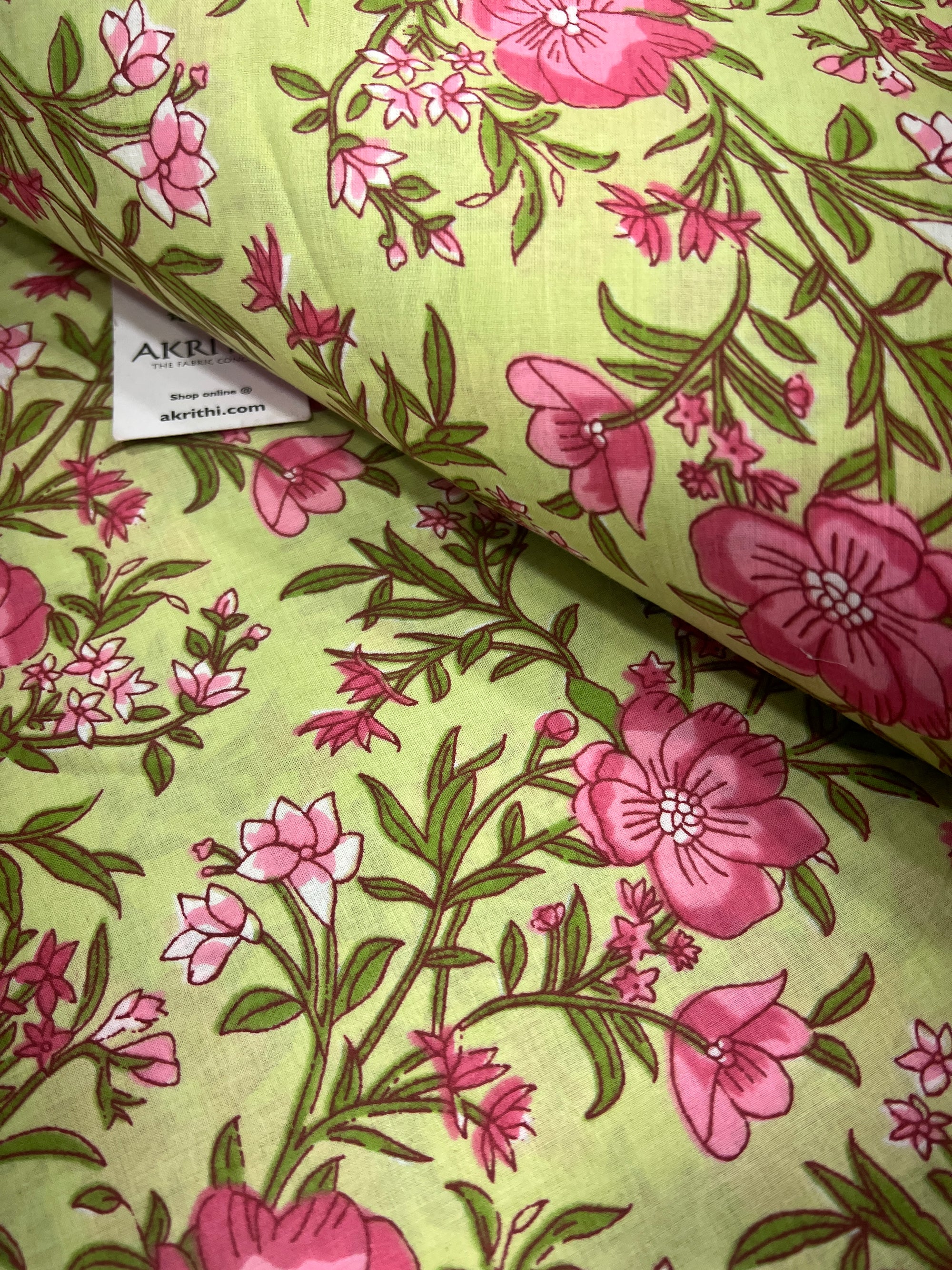 Printed pure cotton fabric