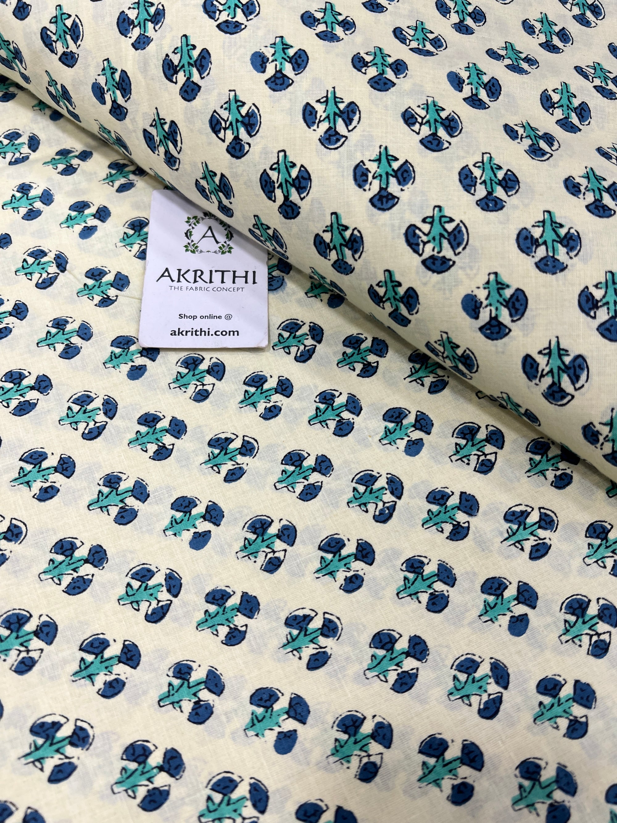 Printed pure cotton fabric