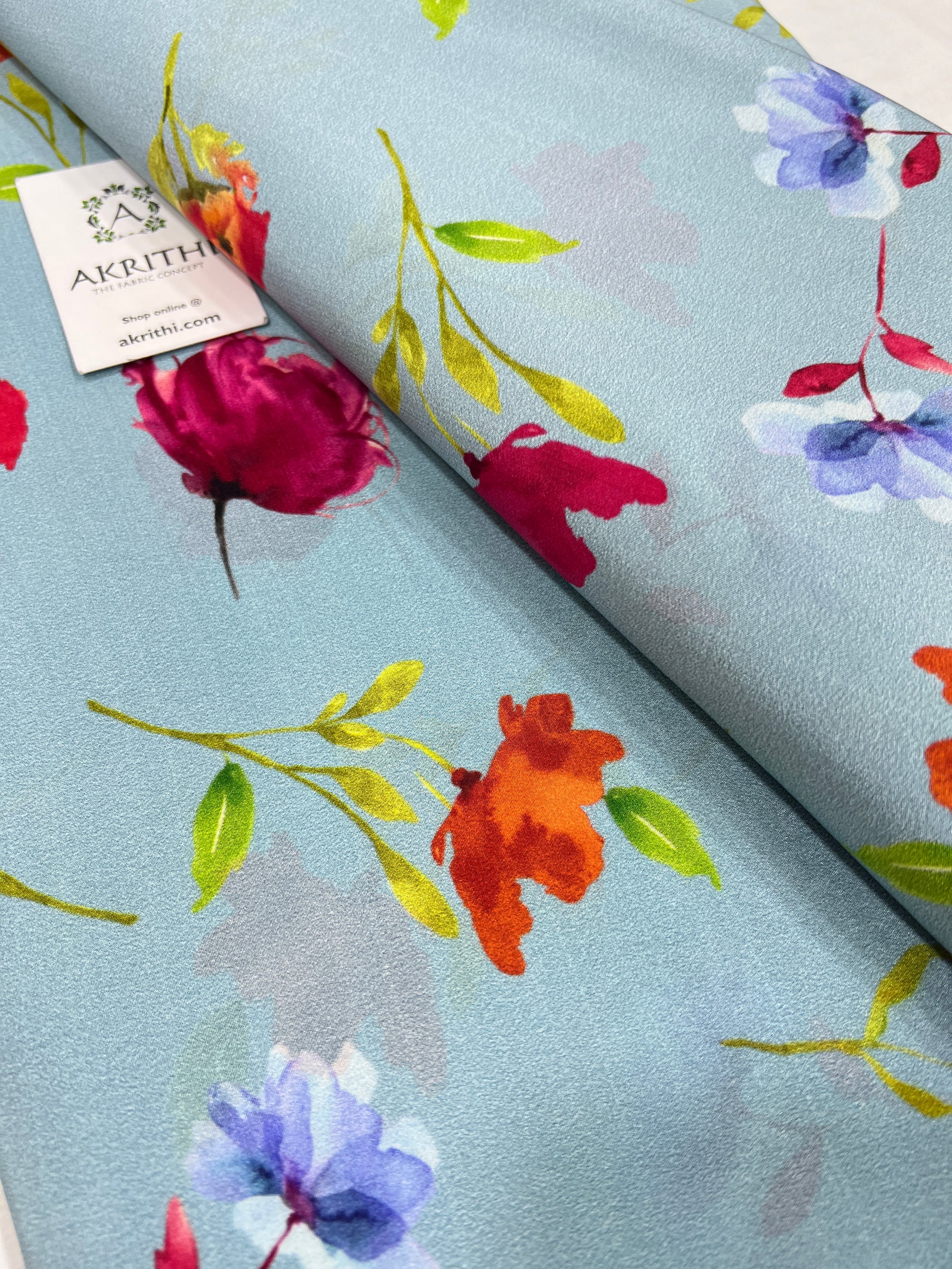 Digital floral printed pure silk crepe fabric