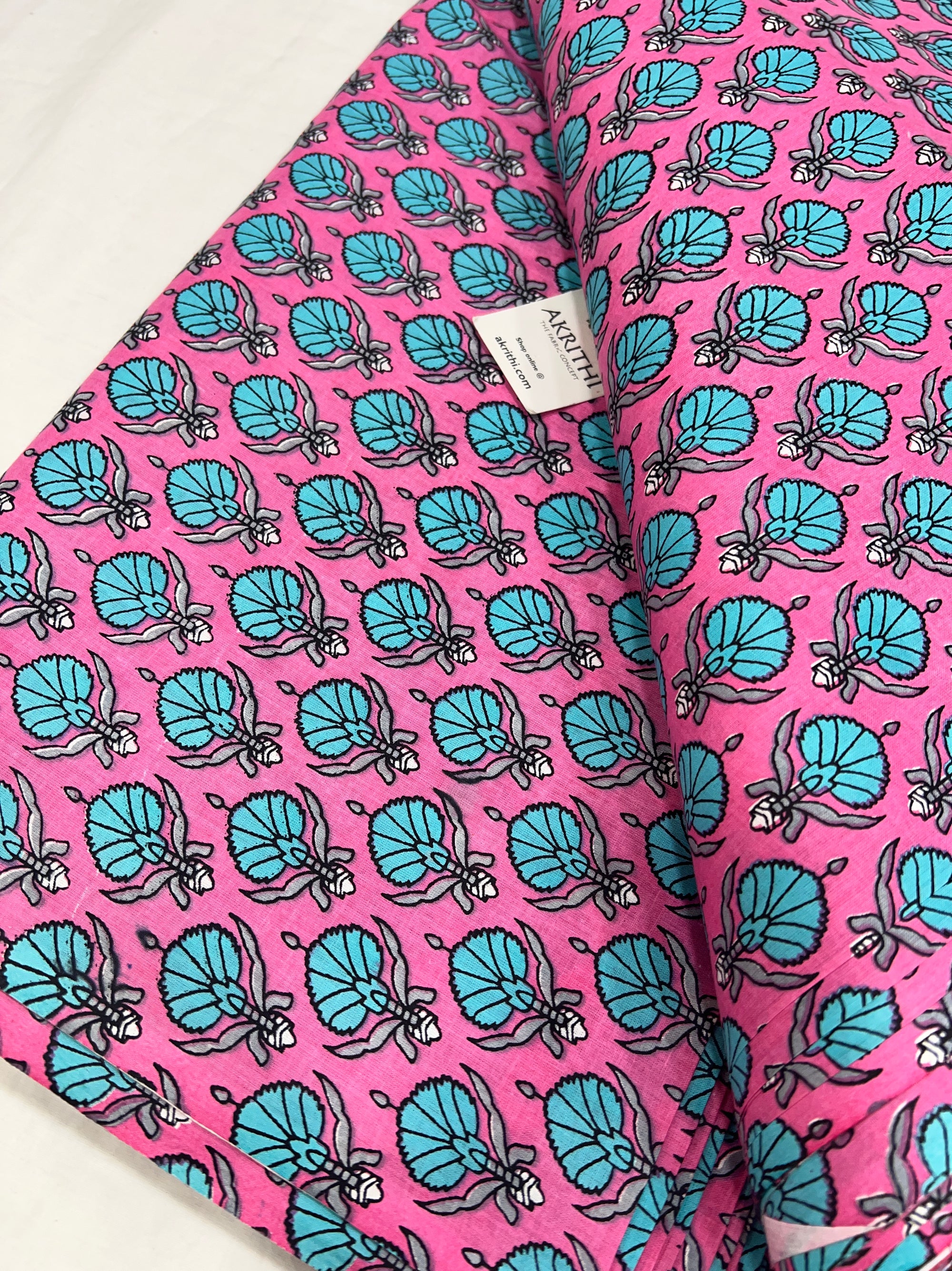 Printed pure cotton fabric