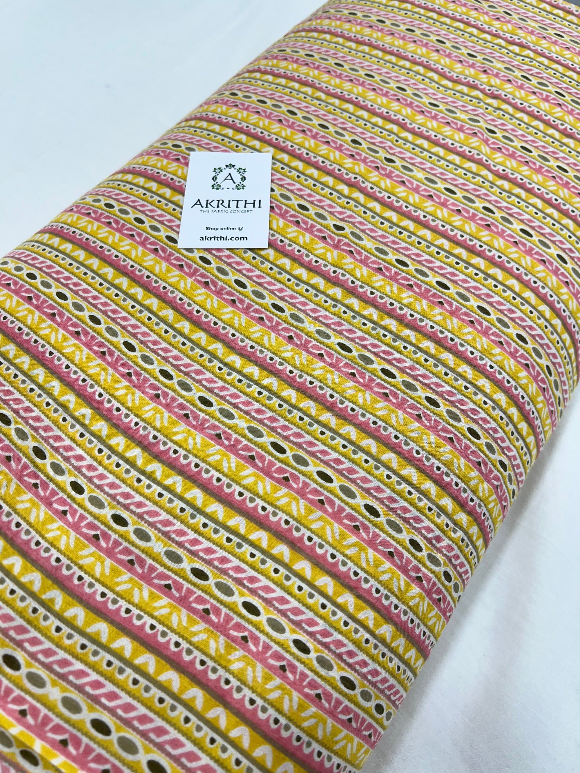 Printed pure cotton fabric