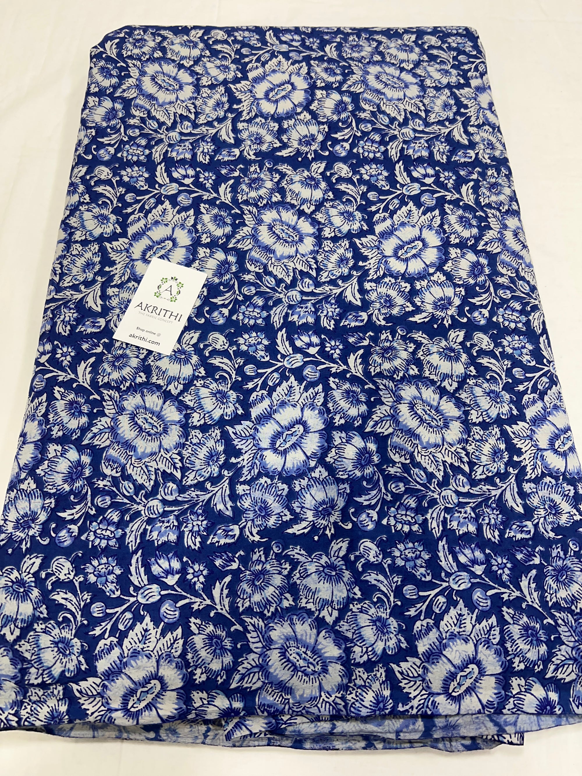 Printed pure cotton fabric