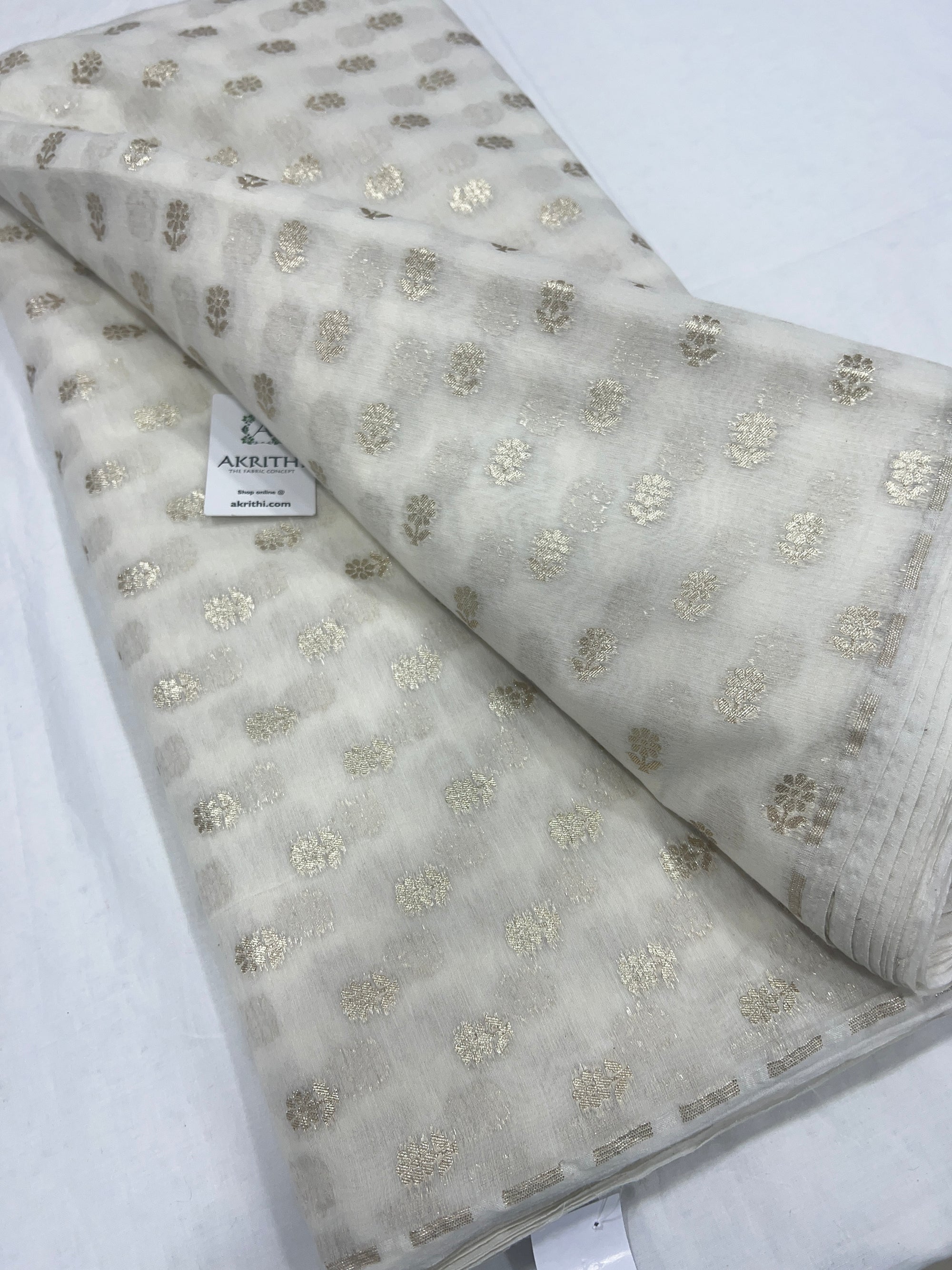 Dyeable banarasi Handloom chanderi lurex fabric