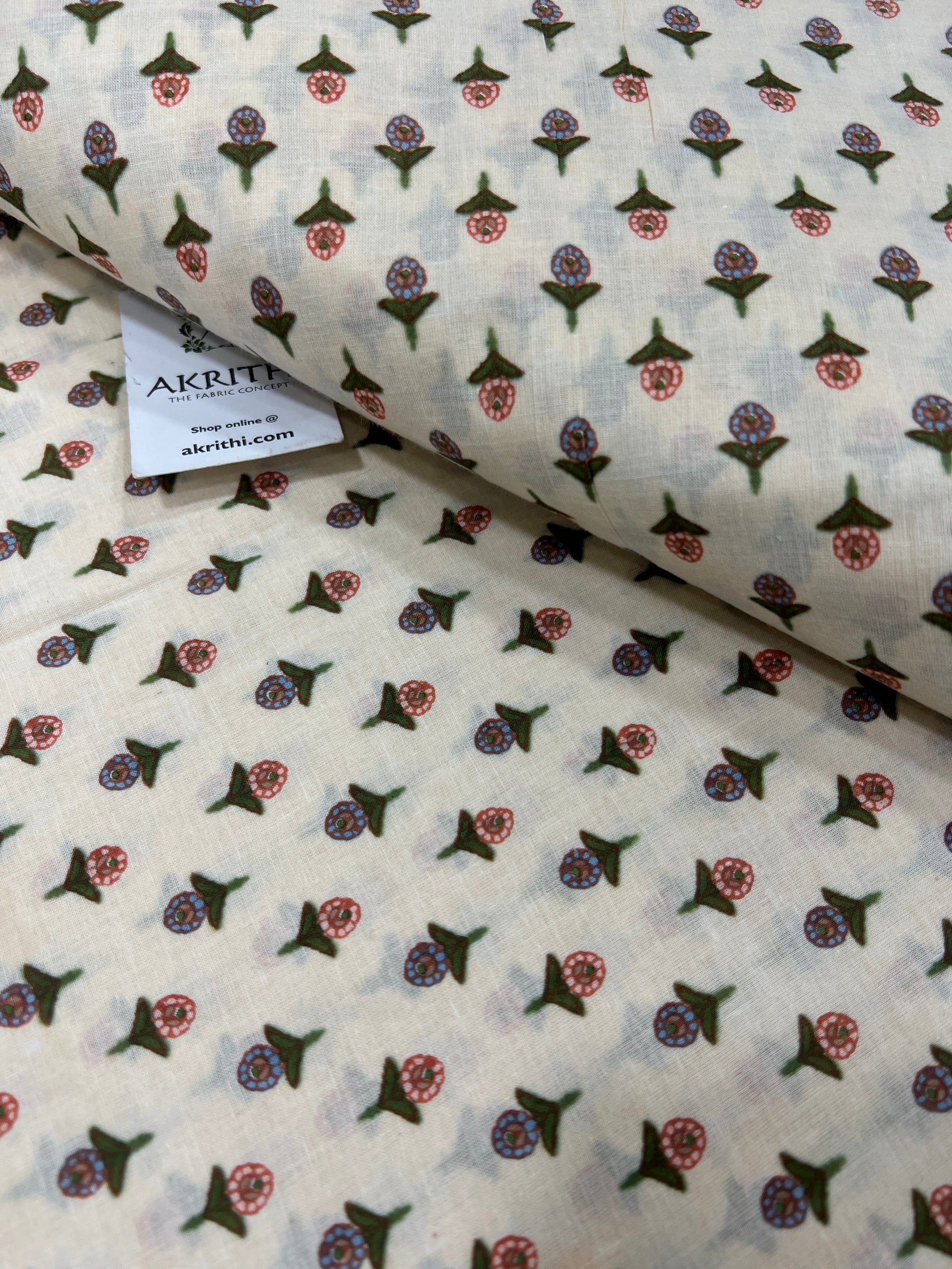 Printed pure cotton fabric