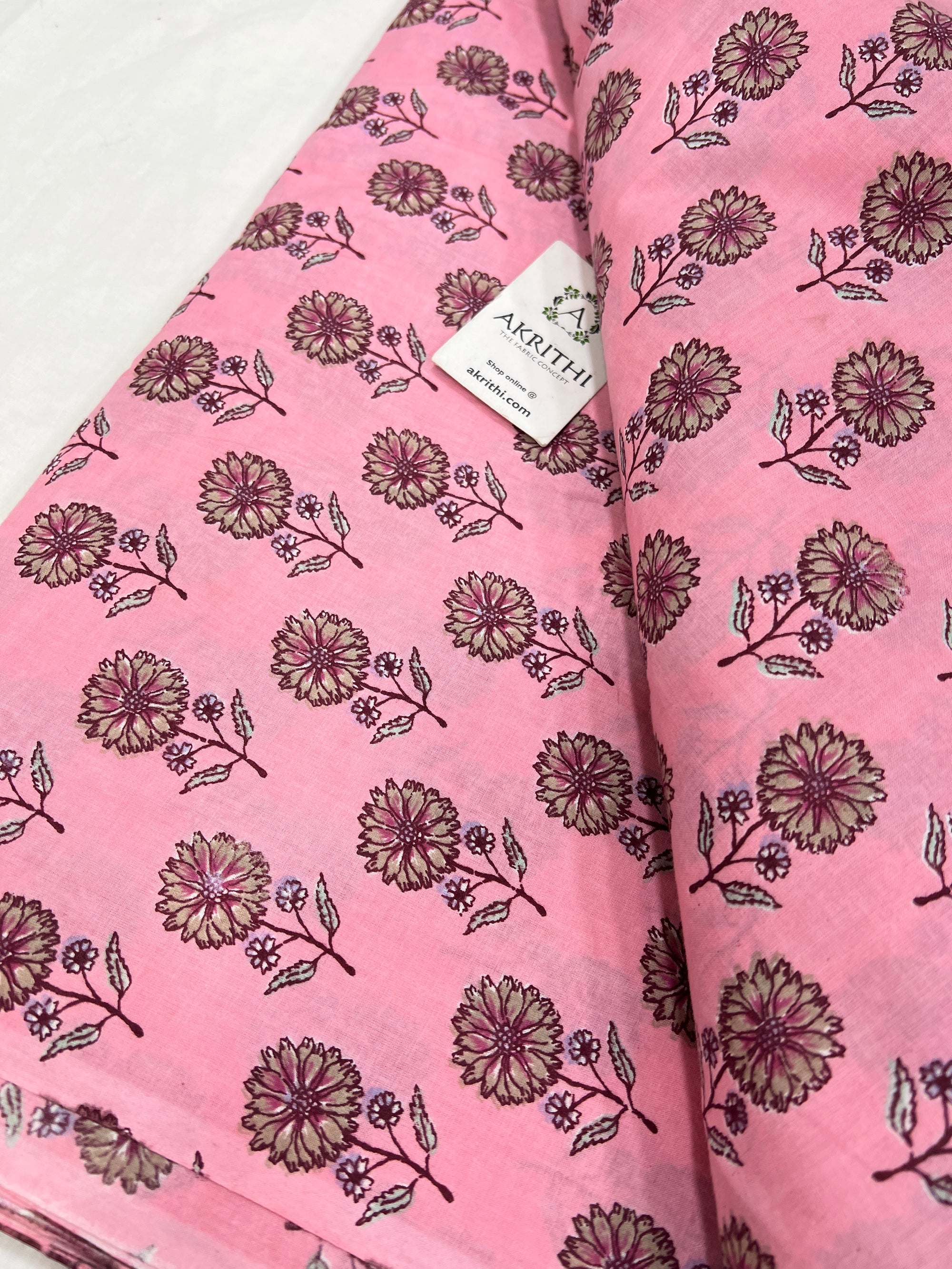 Printed pure cotton fabric