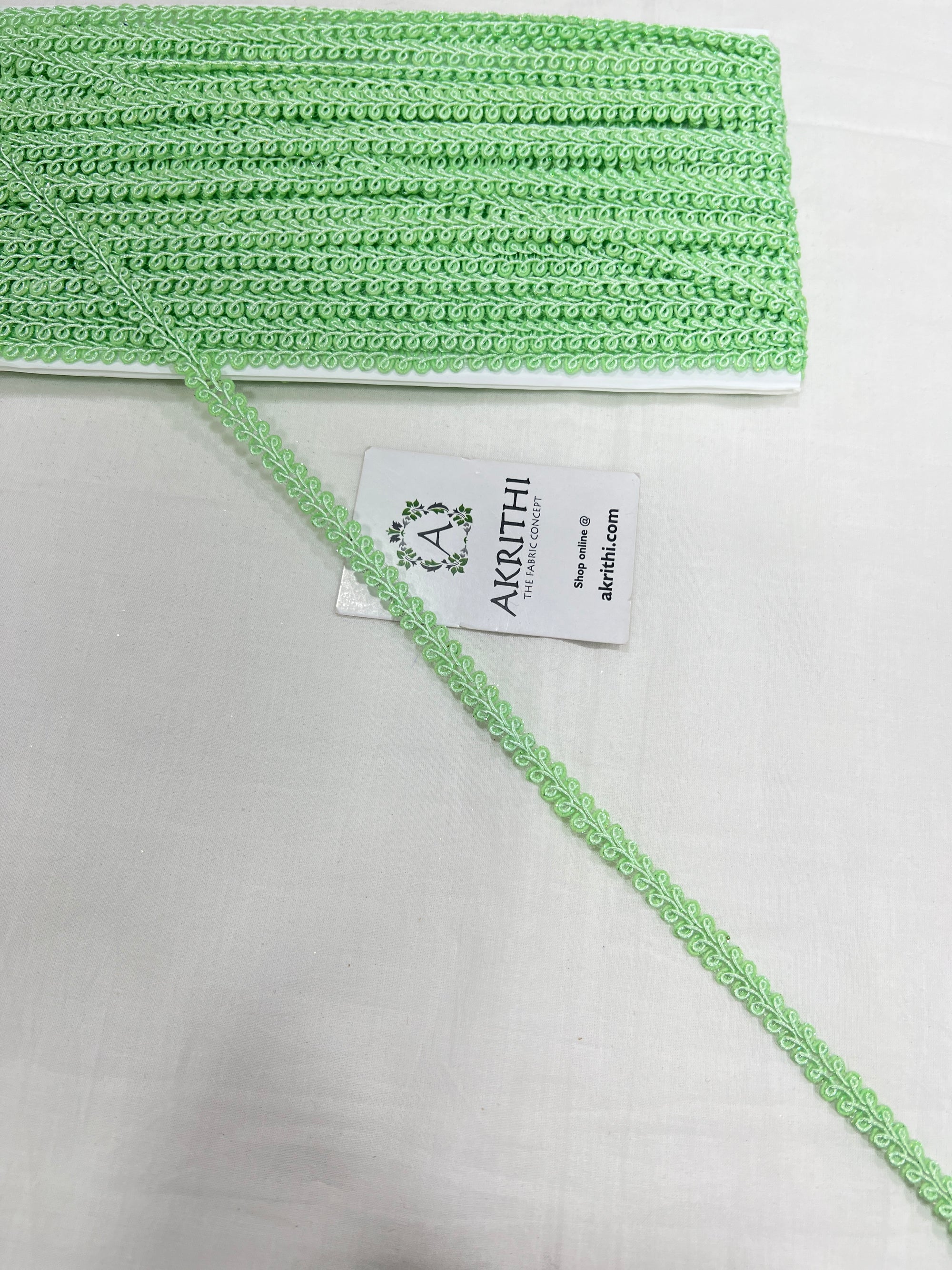 Embroidered lace 9 metres roll
