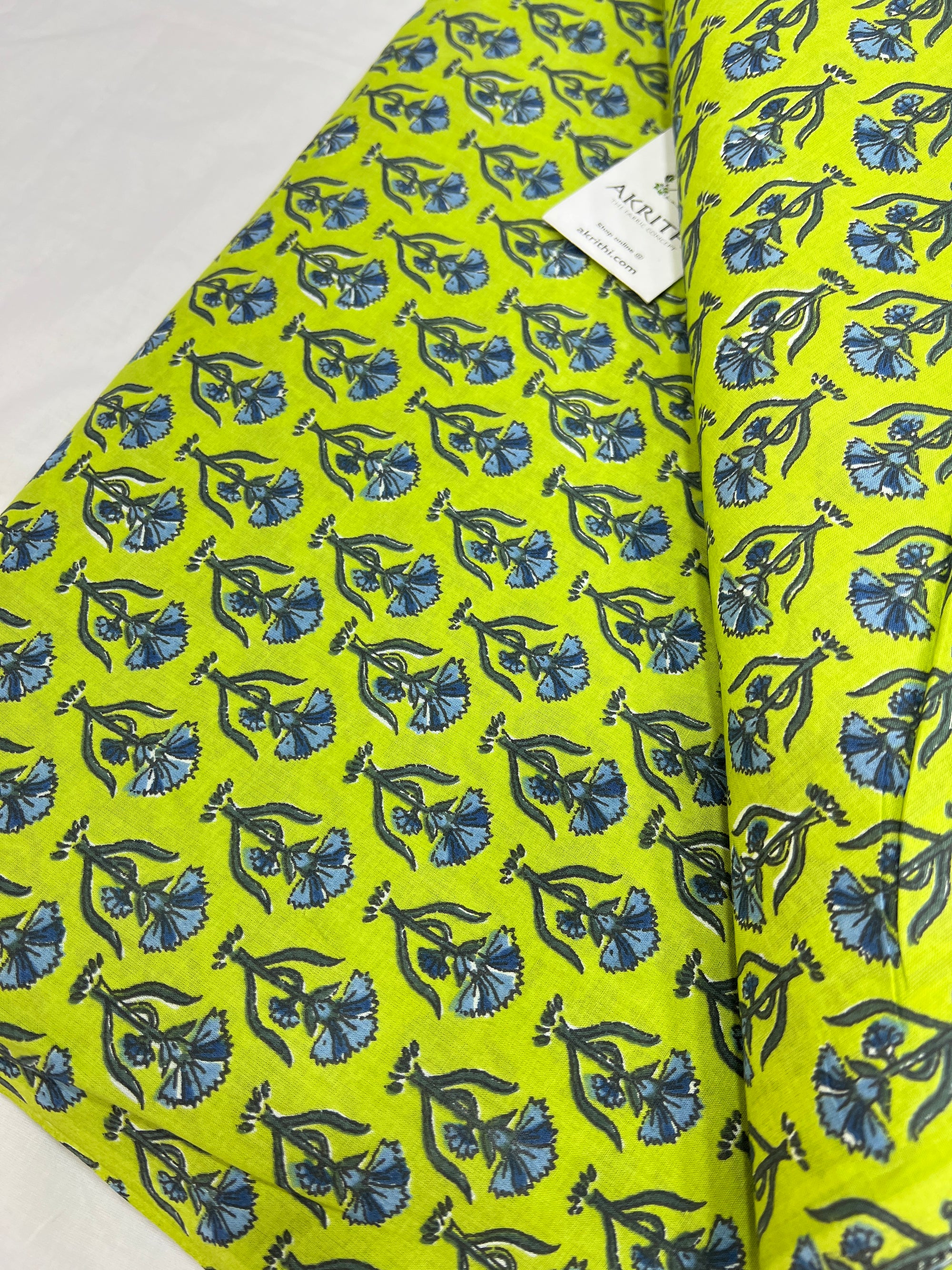 Printed pure cotton fabric