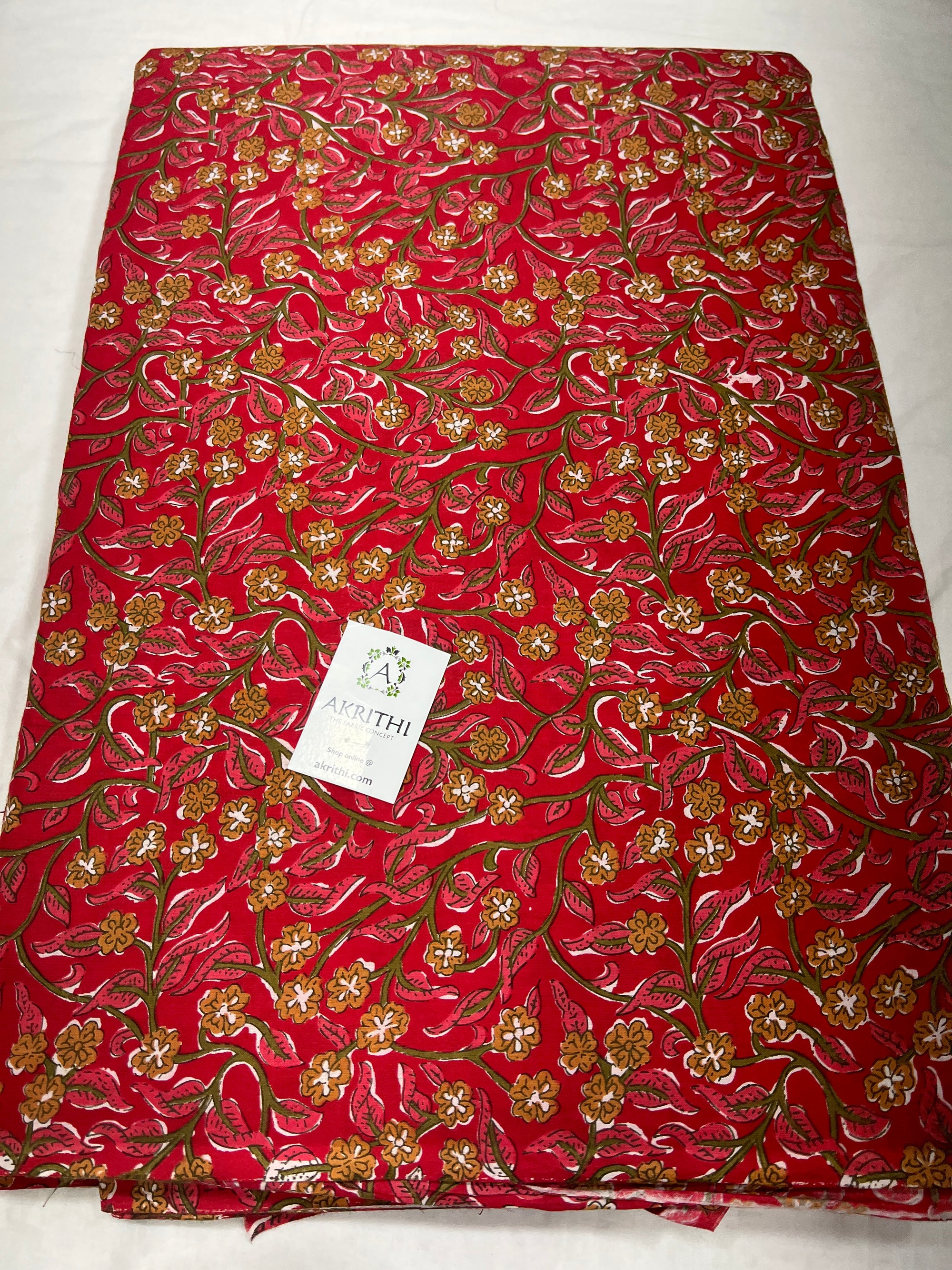 Printed pure cotton fabric